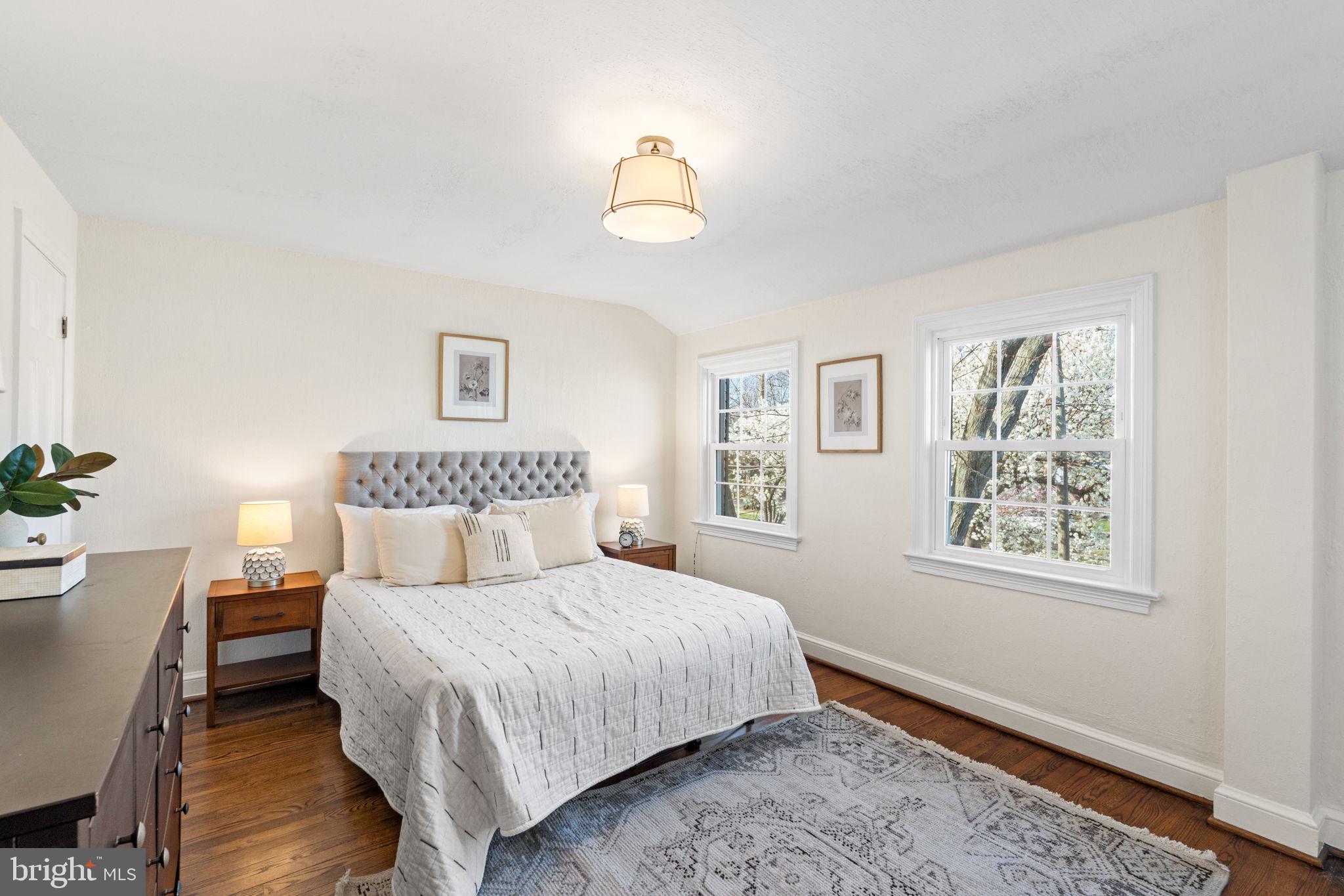 VIRGINIA VILLAGE - Residential