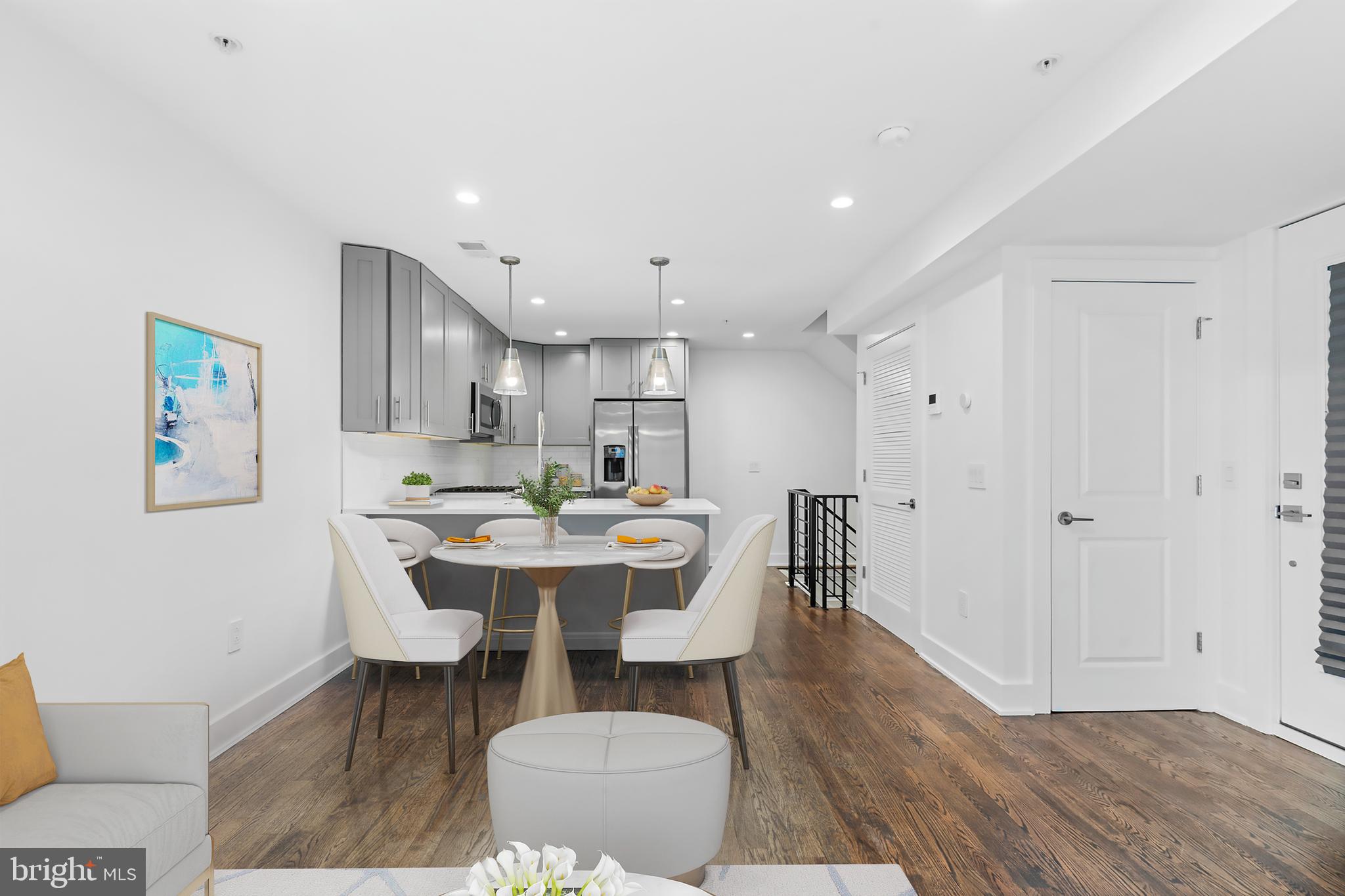 1649 E EYRE STREET 3