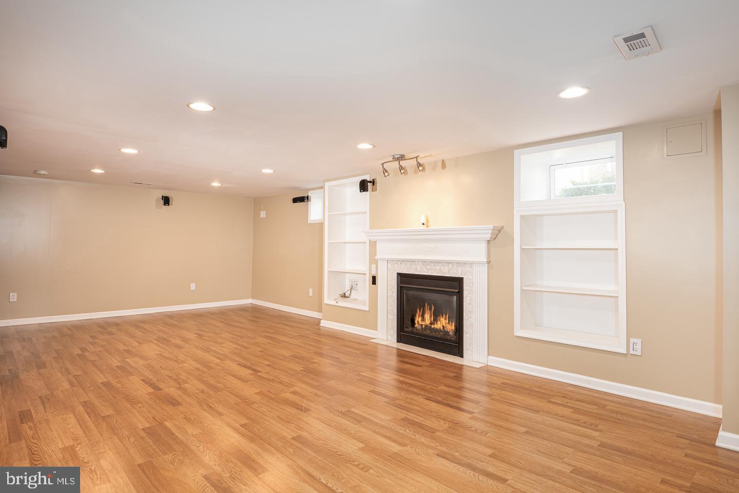 GRACELAND PARK - Residential