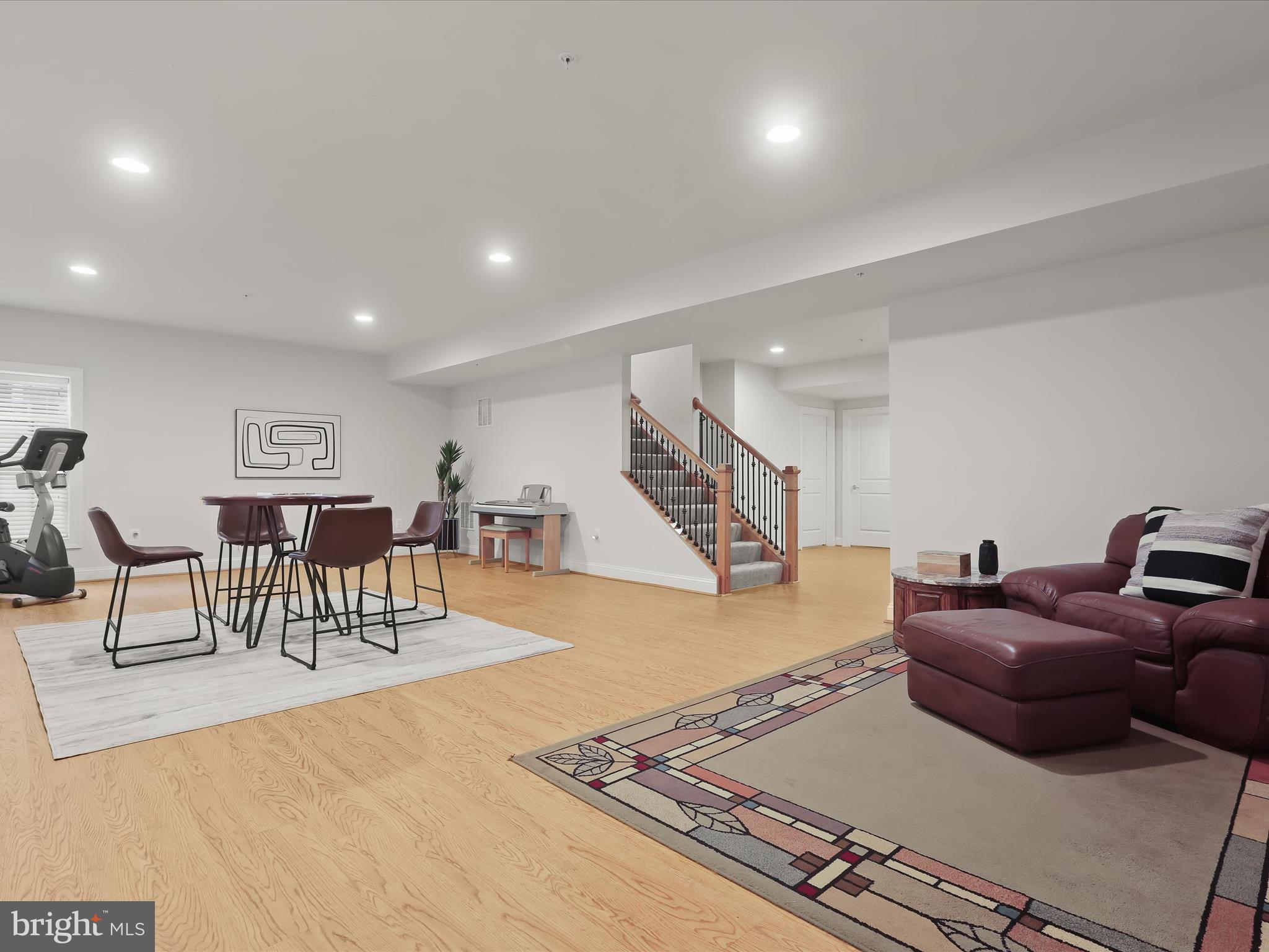 MAPLE LAWN - Residential