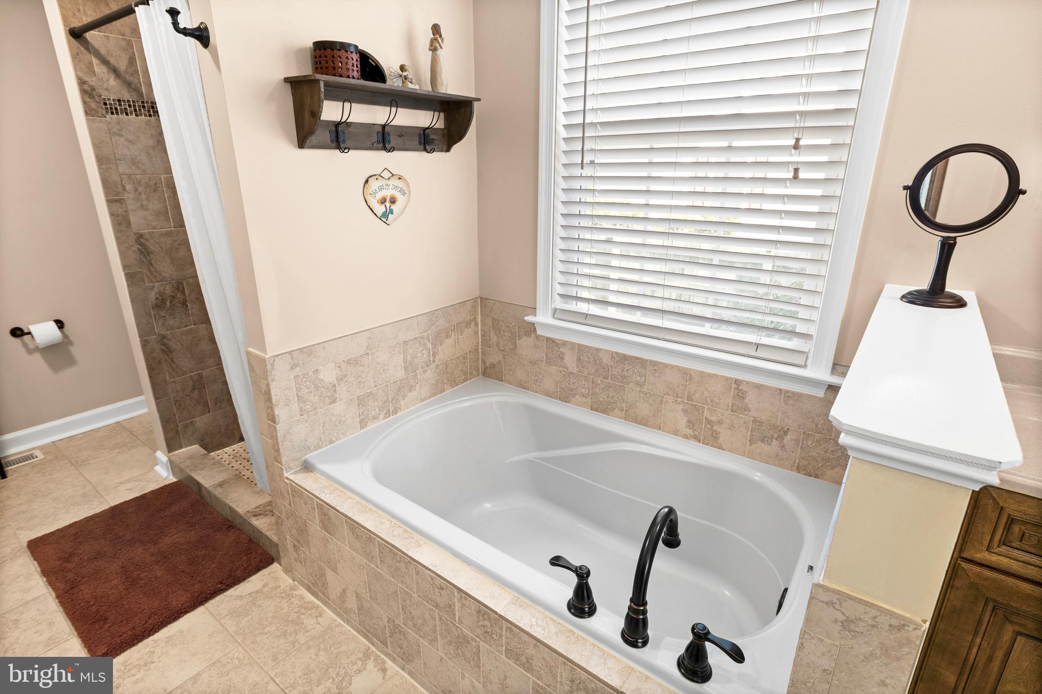 SPRING CREEK - Residential