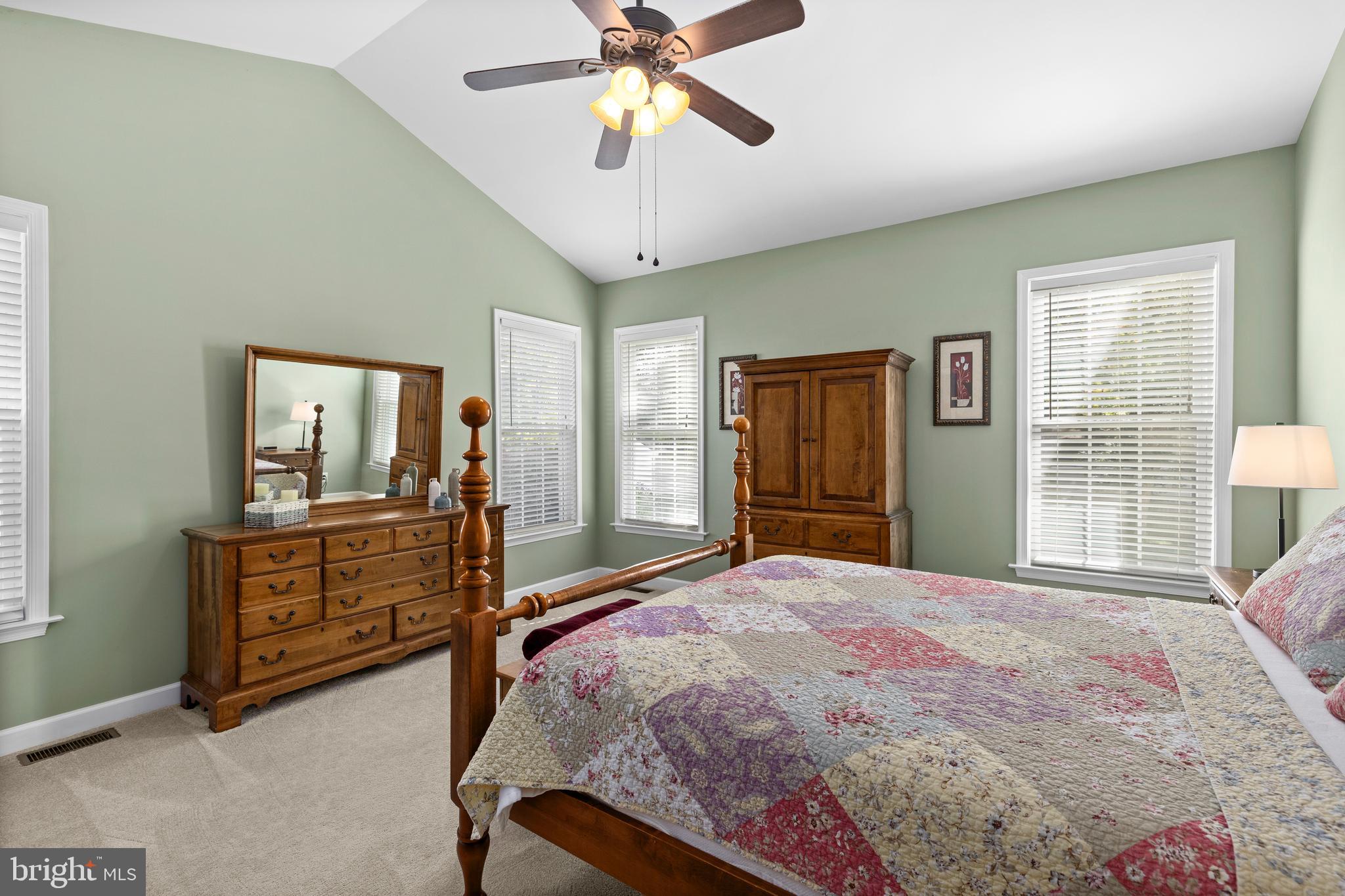 SPRING CREEK - Residential