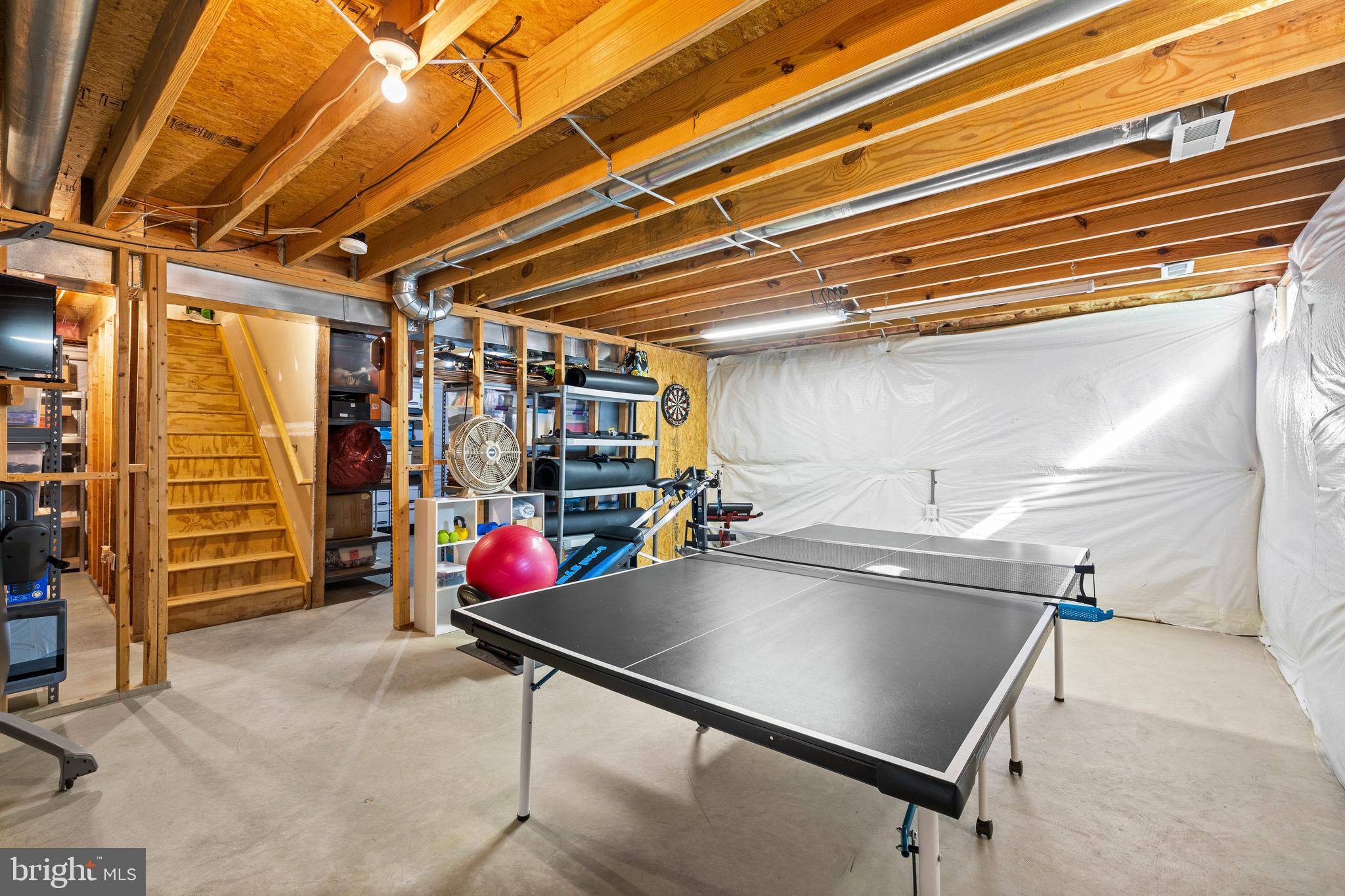 SPRING CREEK - Residential