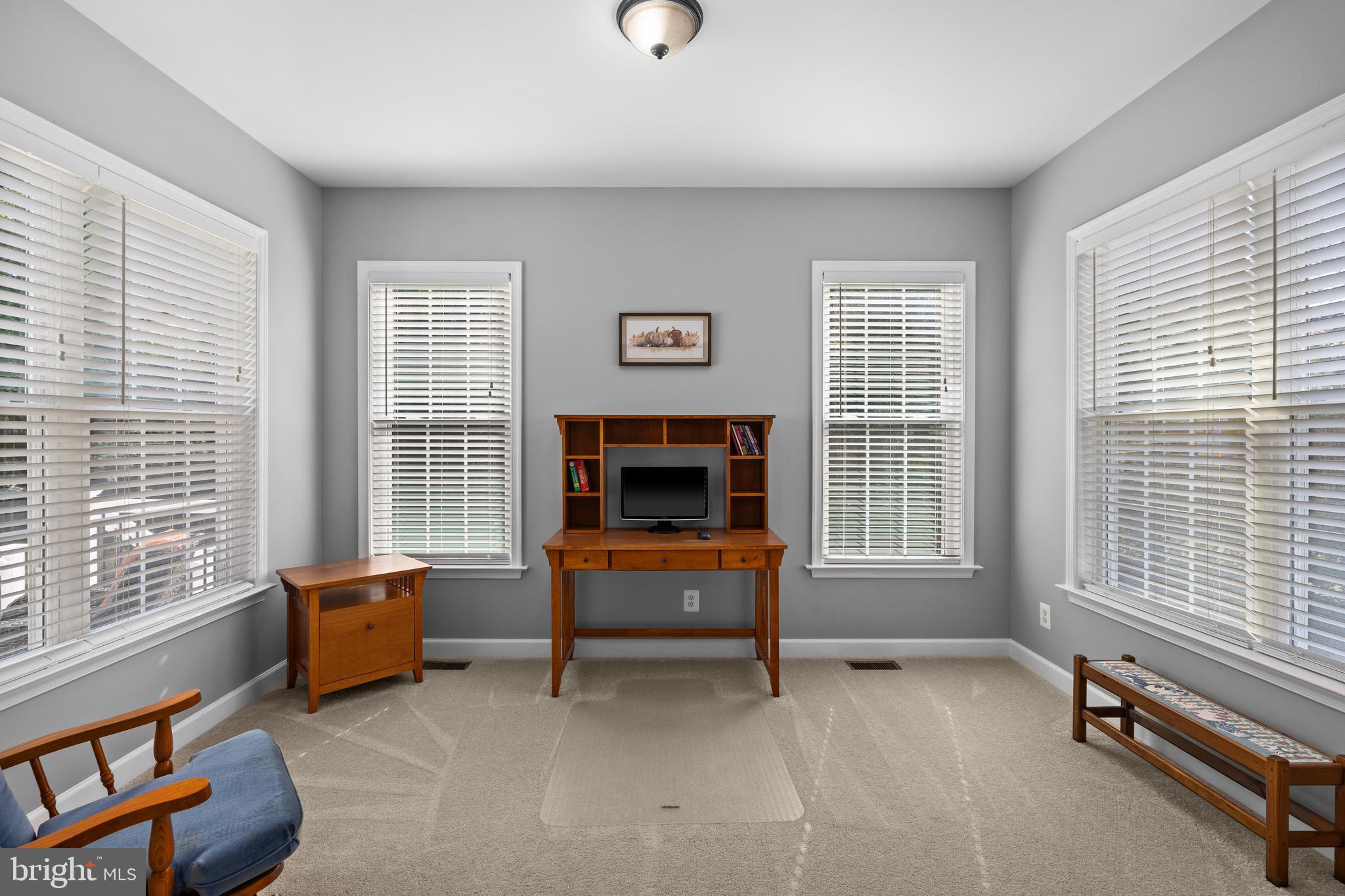 SPRING CREEK - Residential