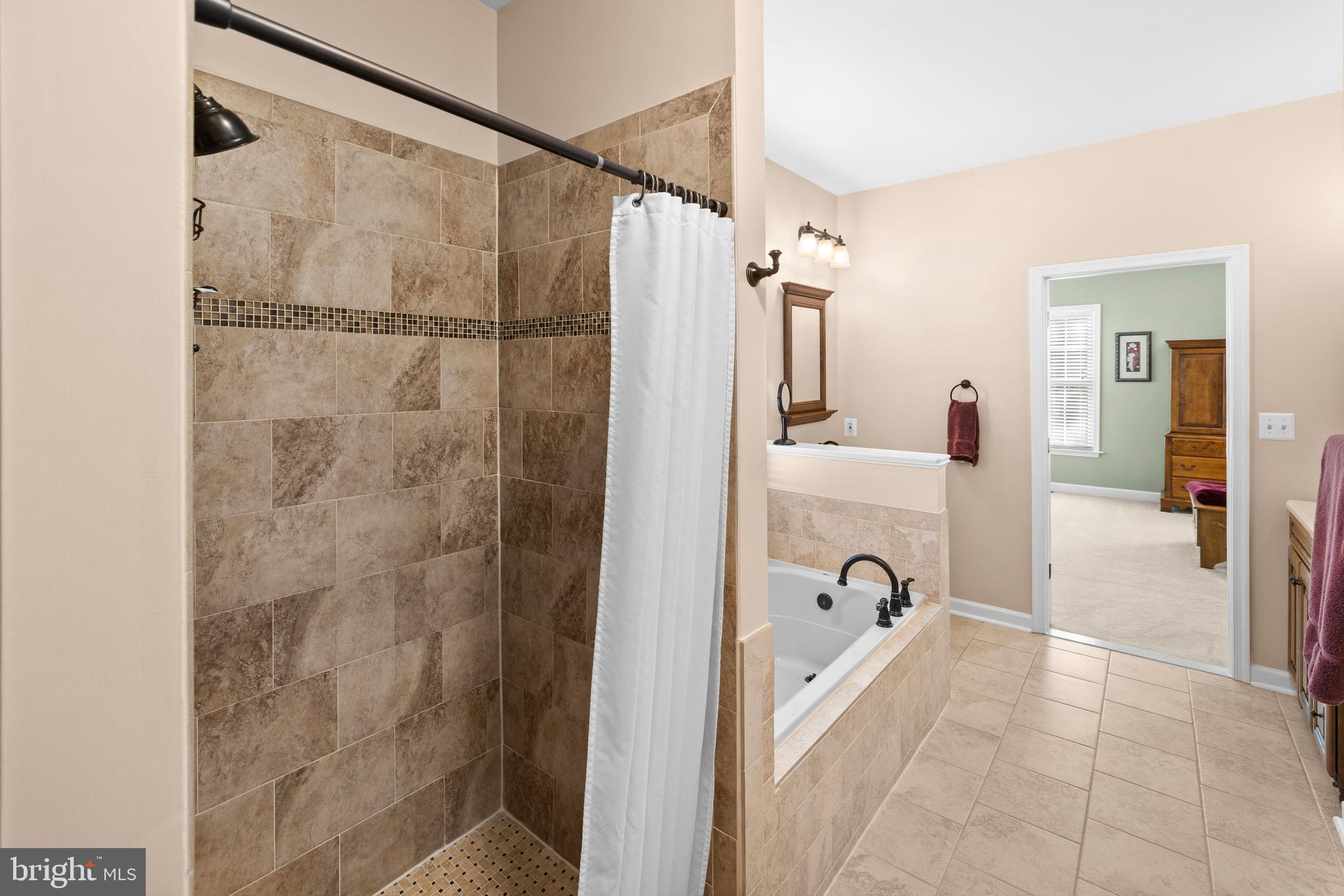 SPRING CREEK - Residential