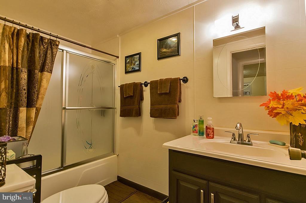 WAITES RUN ROAD - Residential