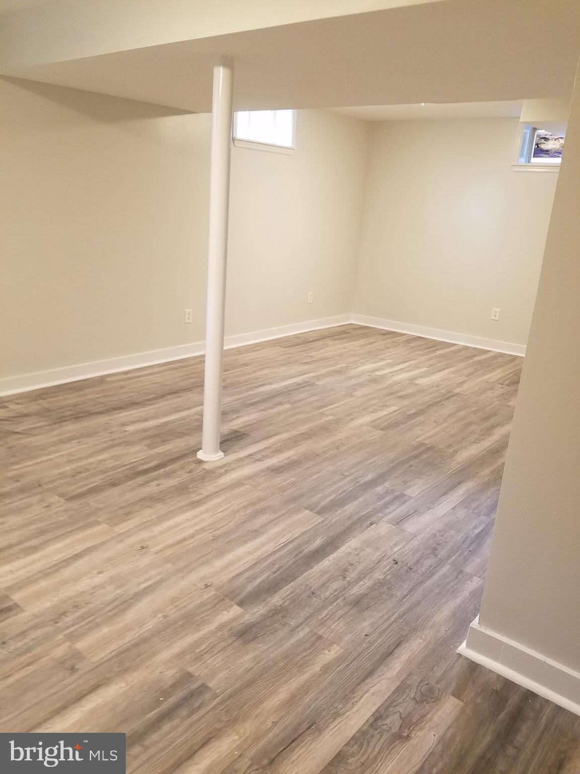 PARKVILLE - Residential Lease