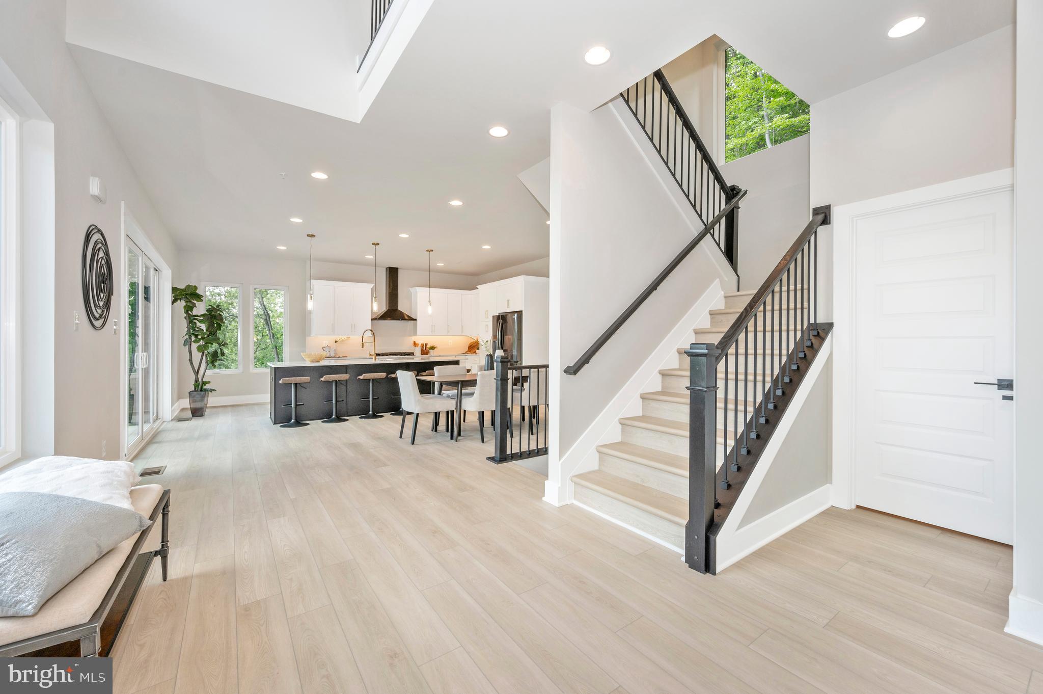 ASPEN LAKE LINGANORE - Residential