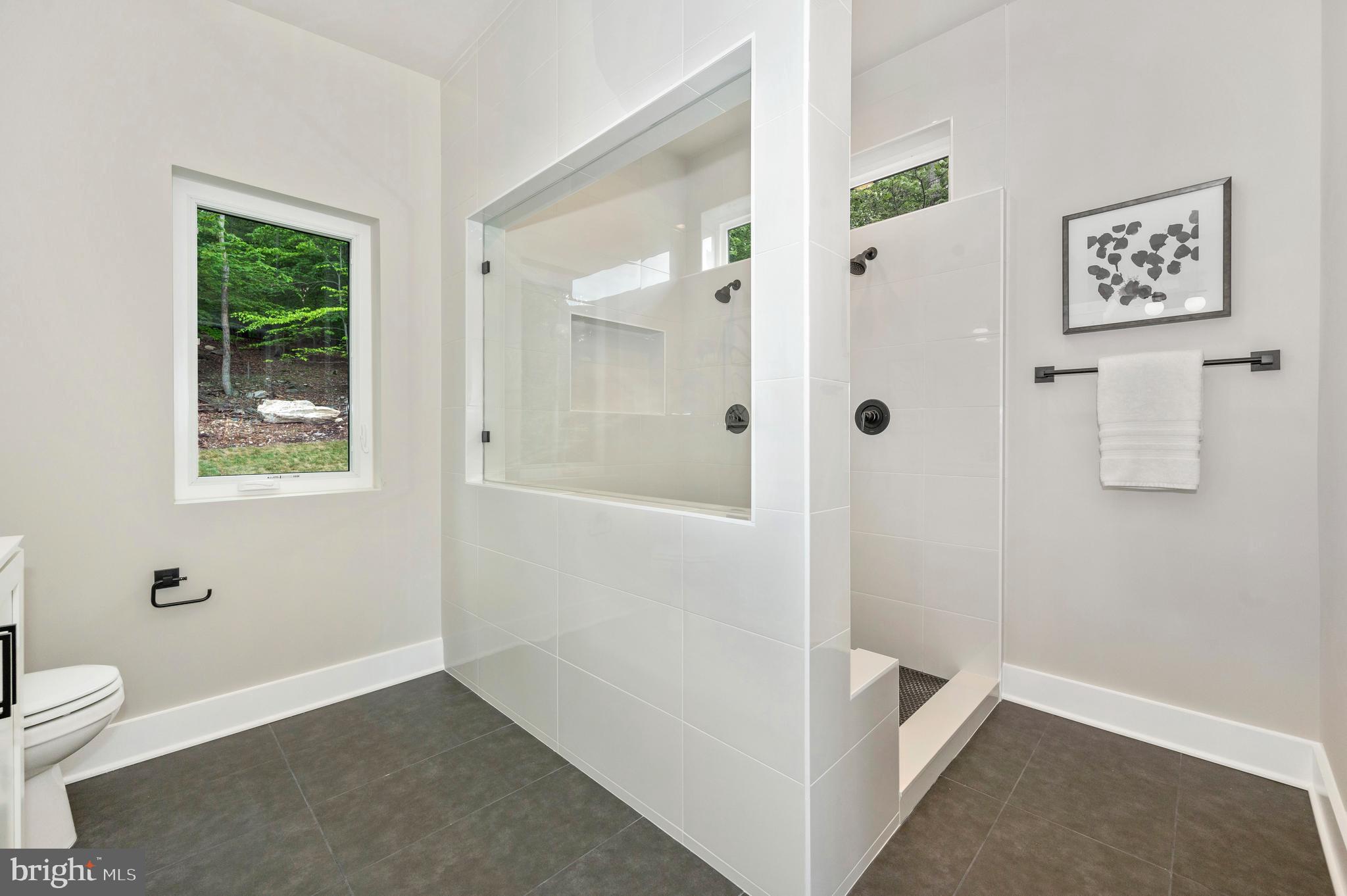 ASPEN LAKE LINGANORE - Residential