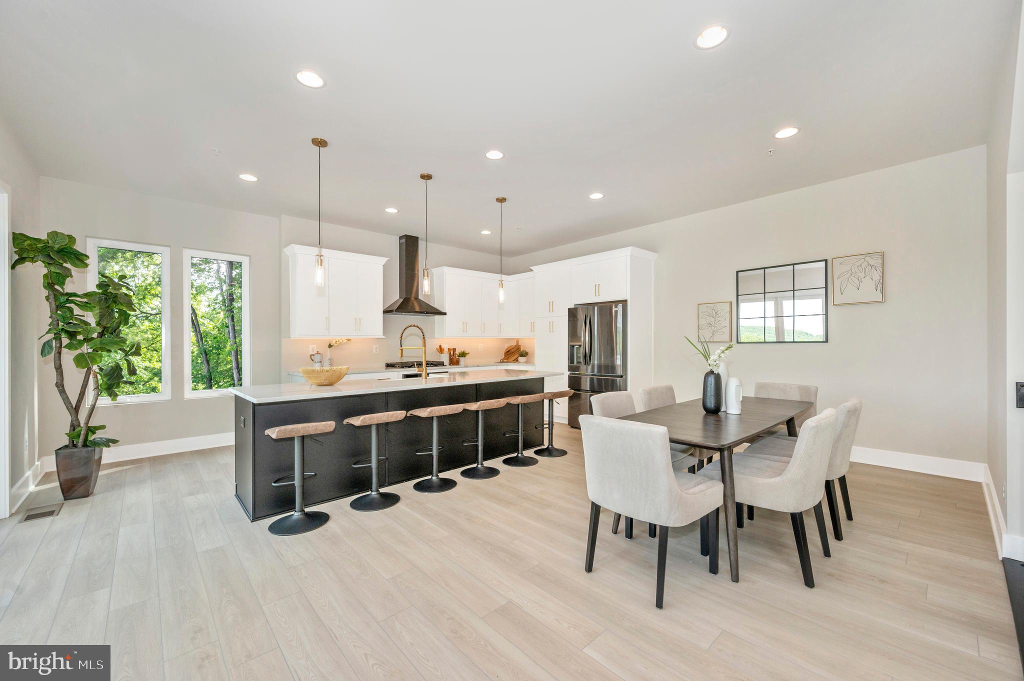 ASPEN LAKE LINGANORE - Residential