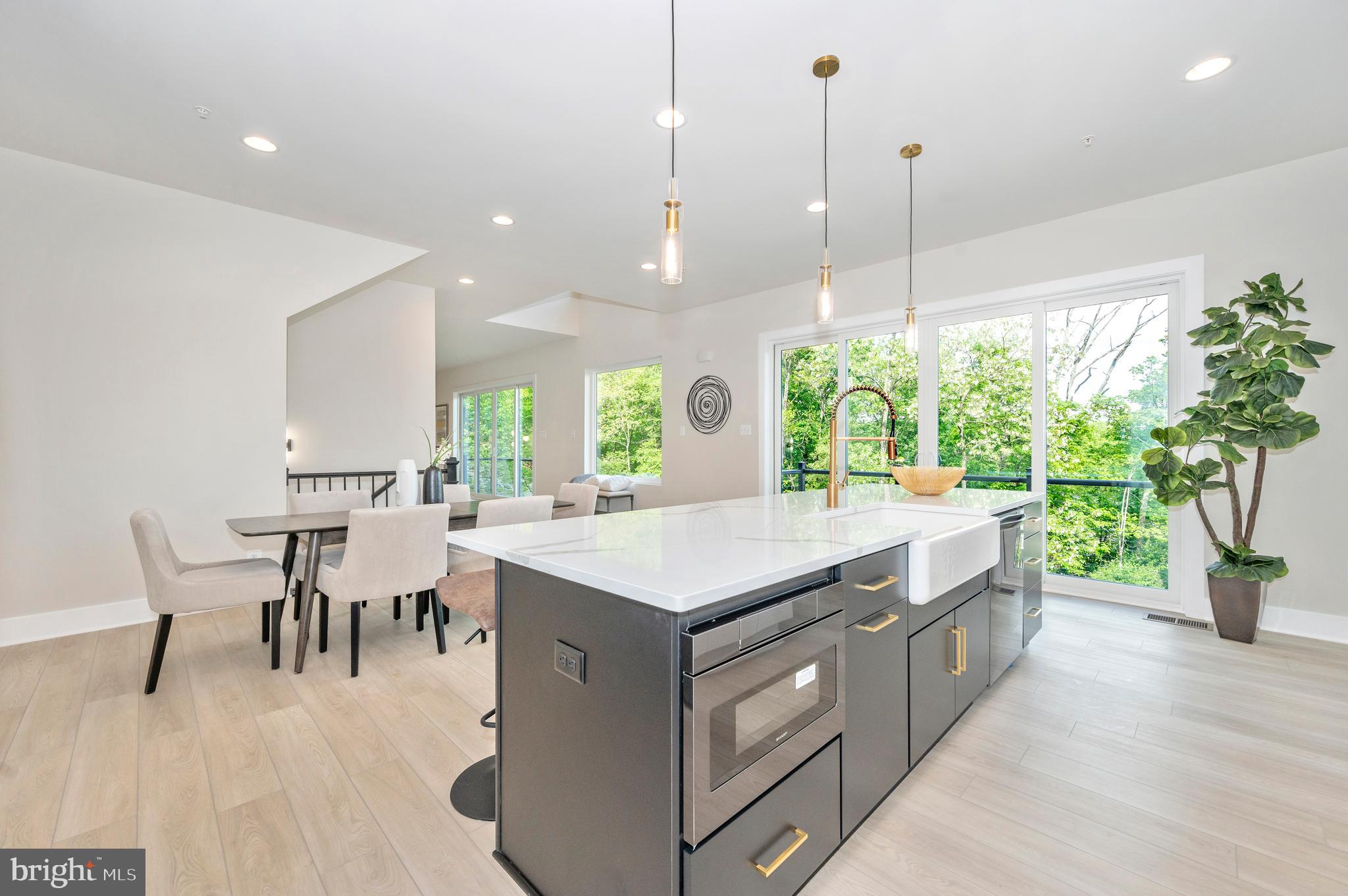 ASPEN LAKE LINGANORE - Residential