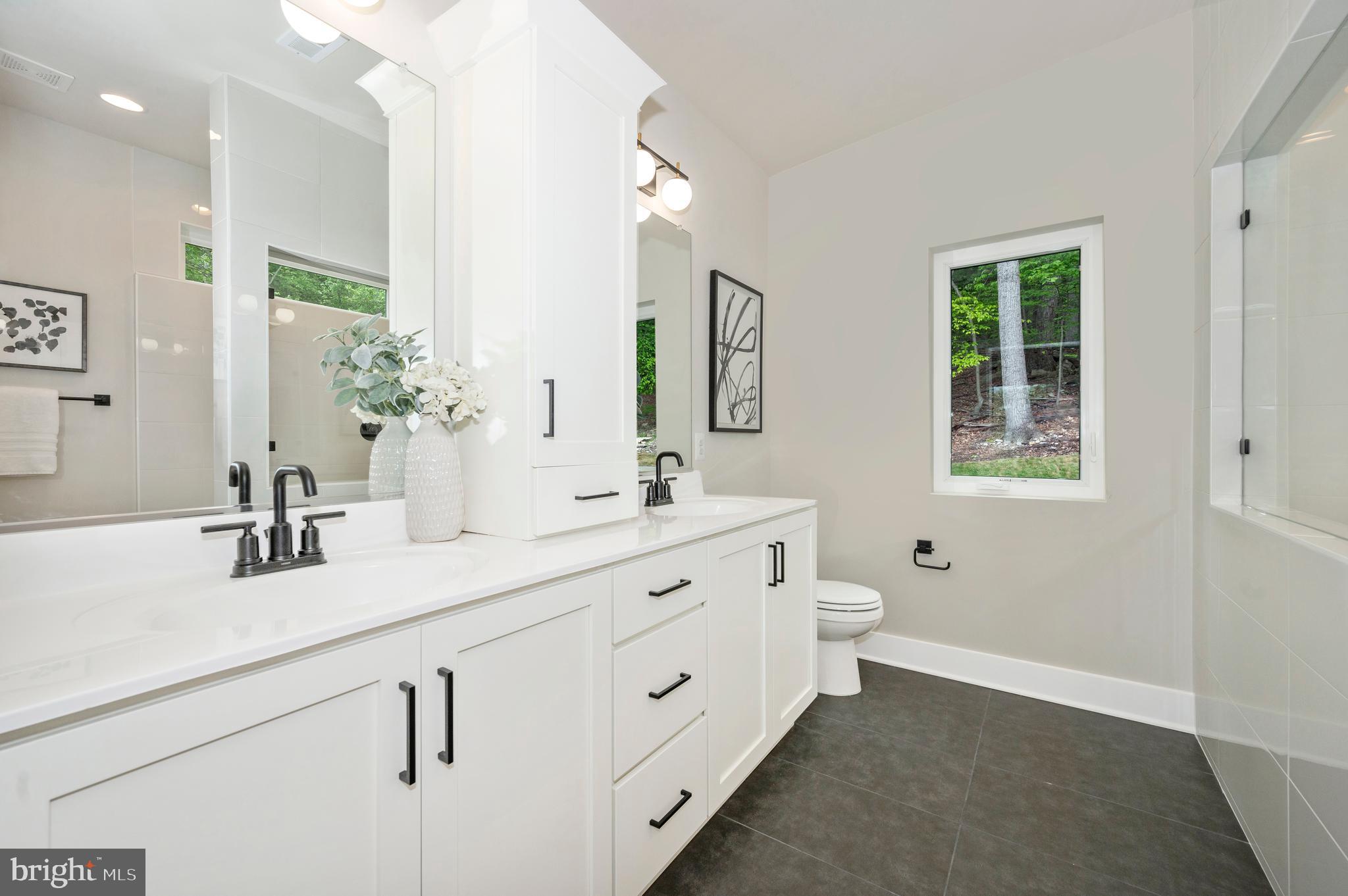 ASPEN LAKE LINGANORE - Residential