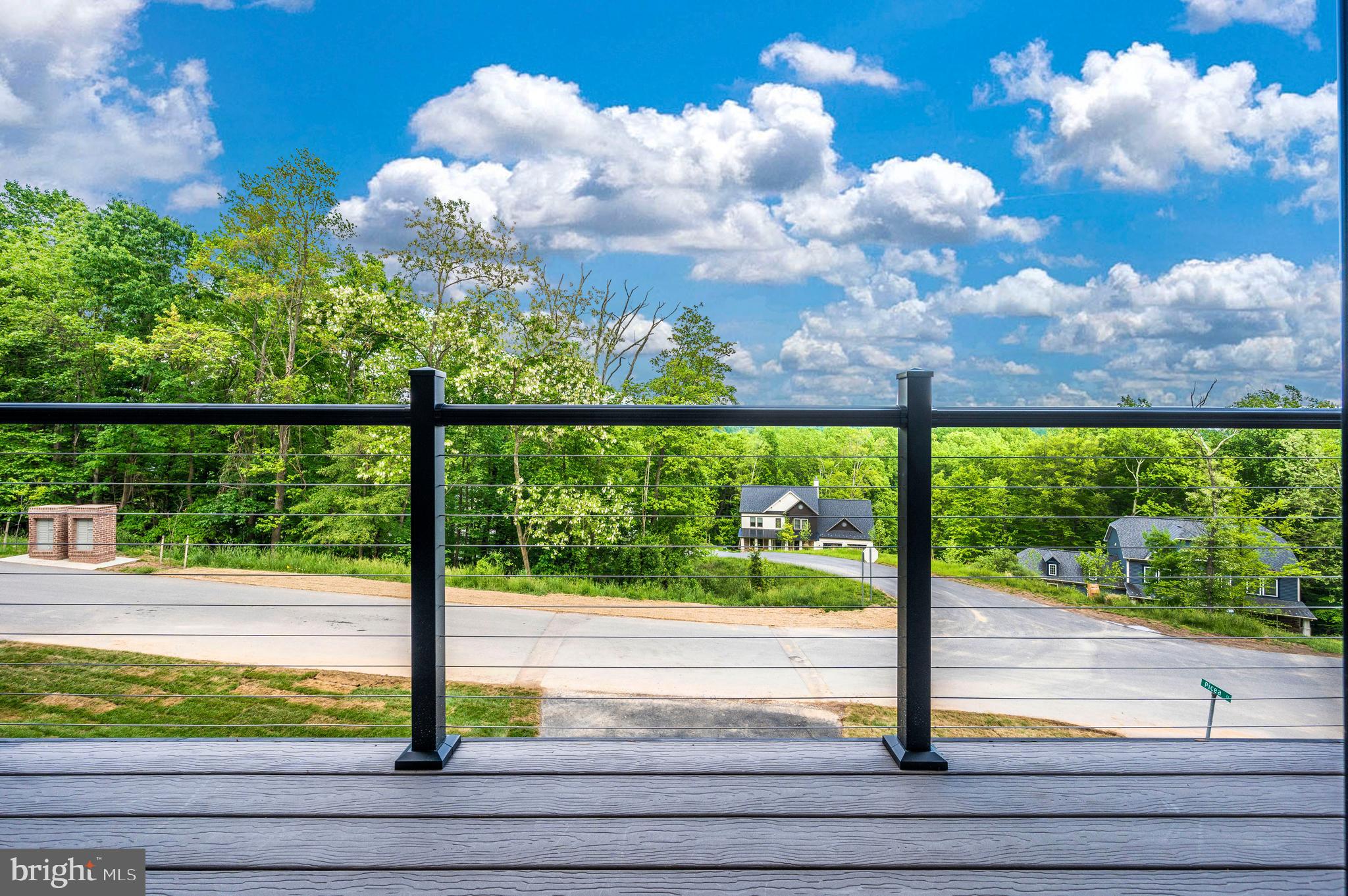 ASPEN LAKE LINGANORE - Residential