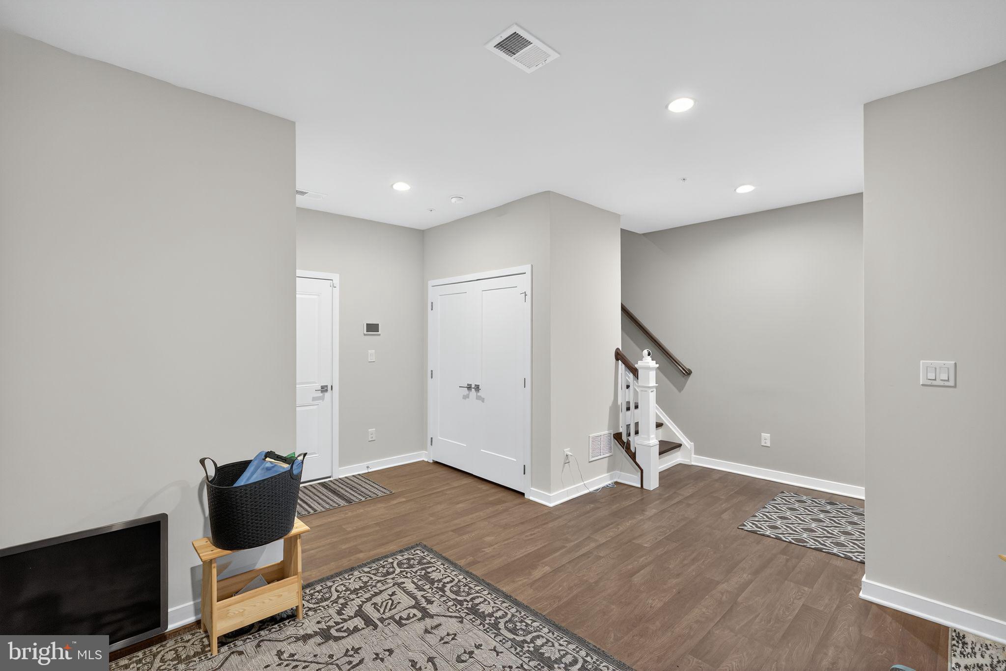 HATBORO STATION - Residential