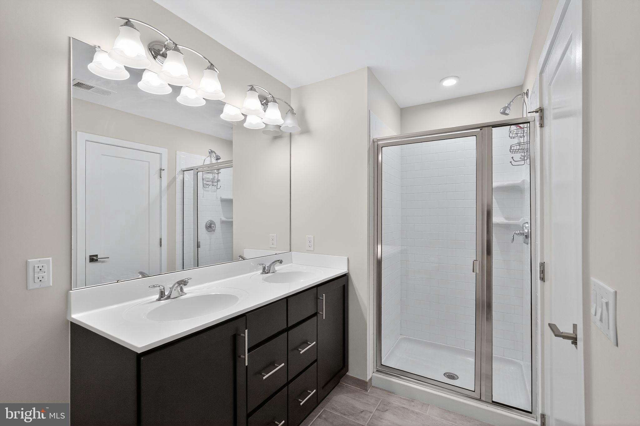 HATBORO STATION - Residential