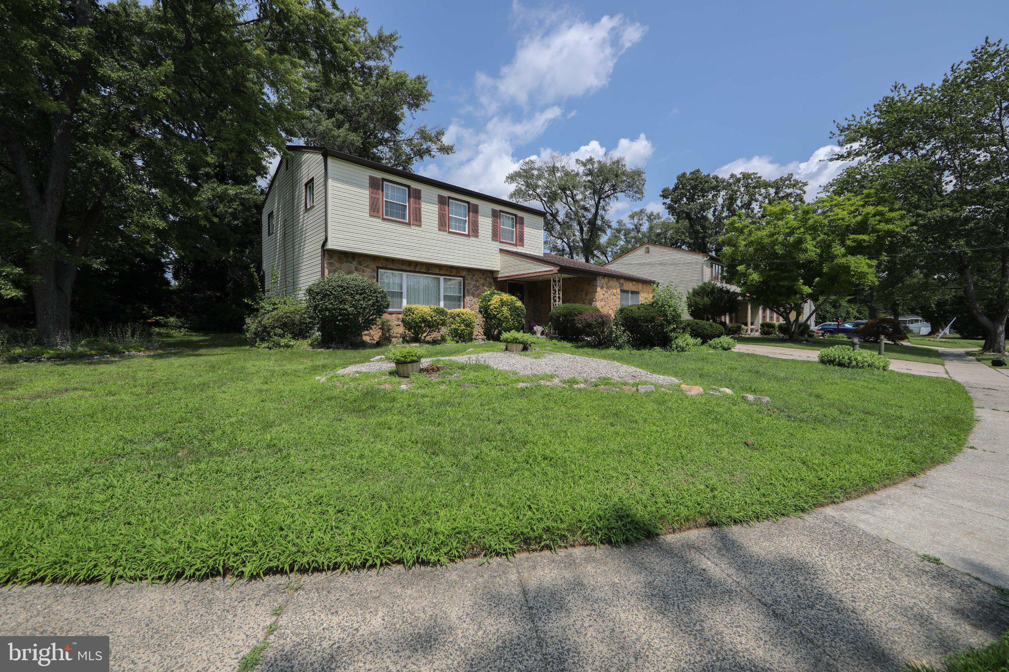 2 CLARK DRIVE