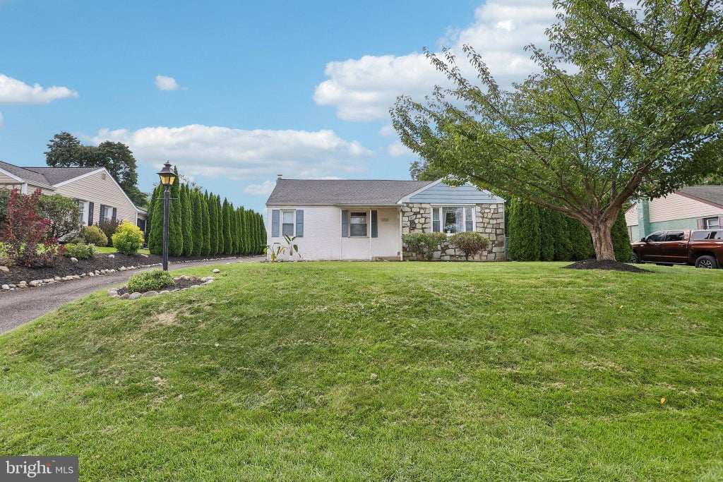 Photo of 1024 Broadview Avenue, LANGHORNE, PA 19047 (MLS # PABU2130998)