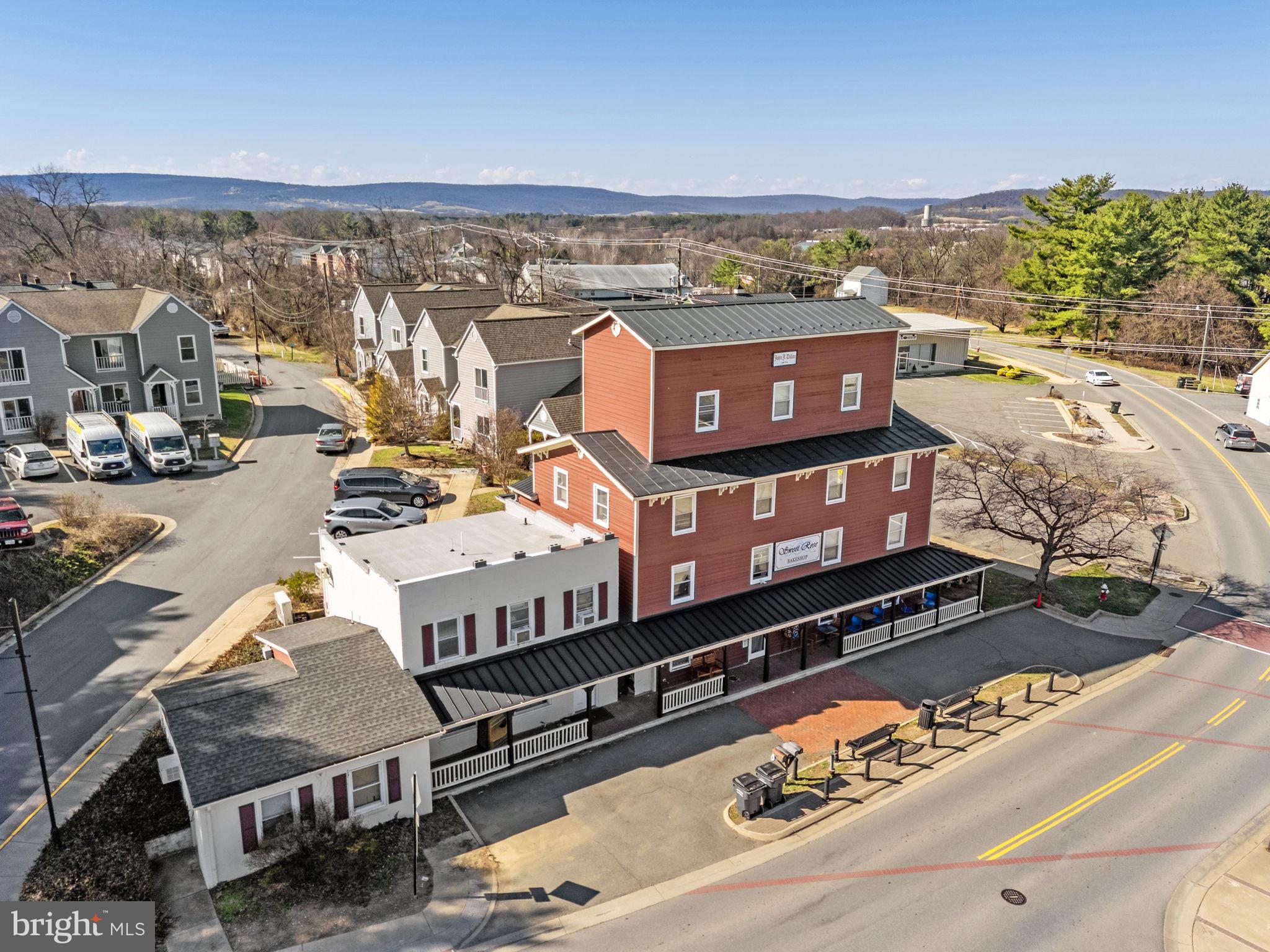 TOWN OF PURCELLVILLE - Residential