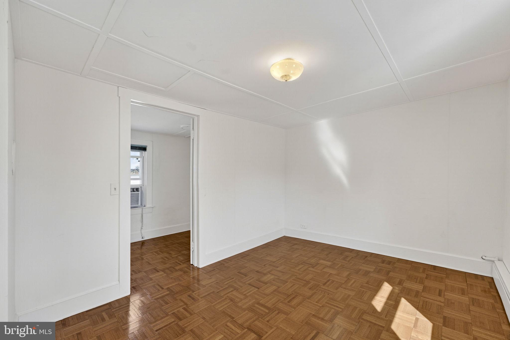 TOWN OF PURCELLVILLE - Residential