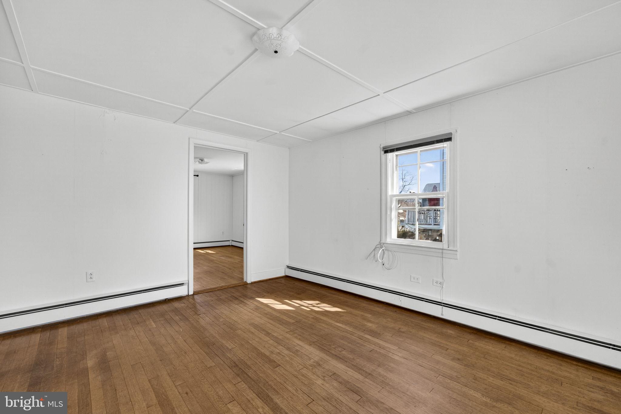 TOWN OF PURCELLVILLE - Residential