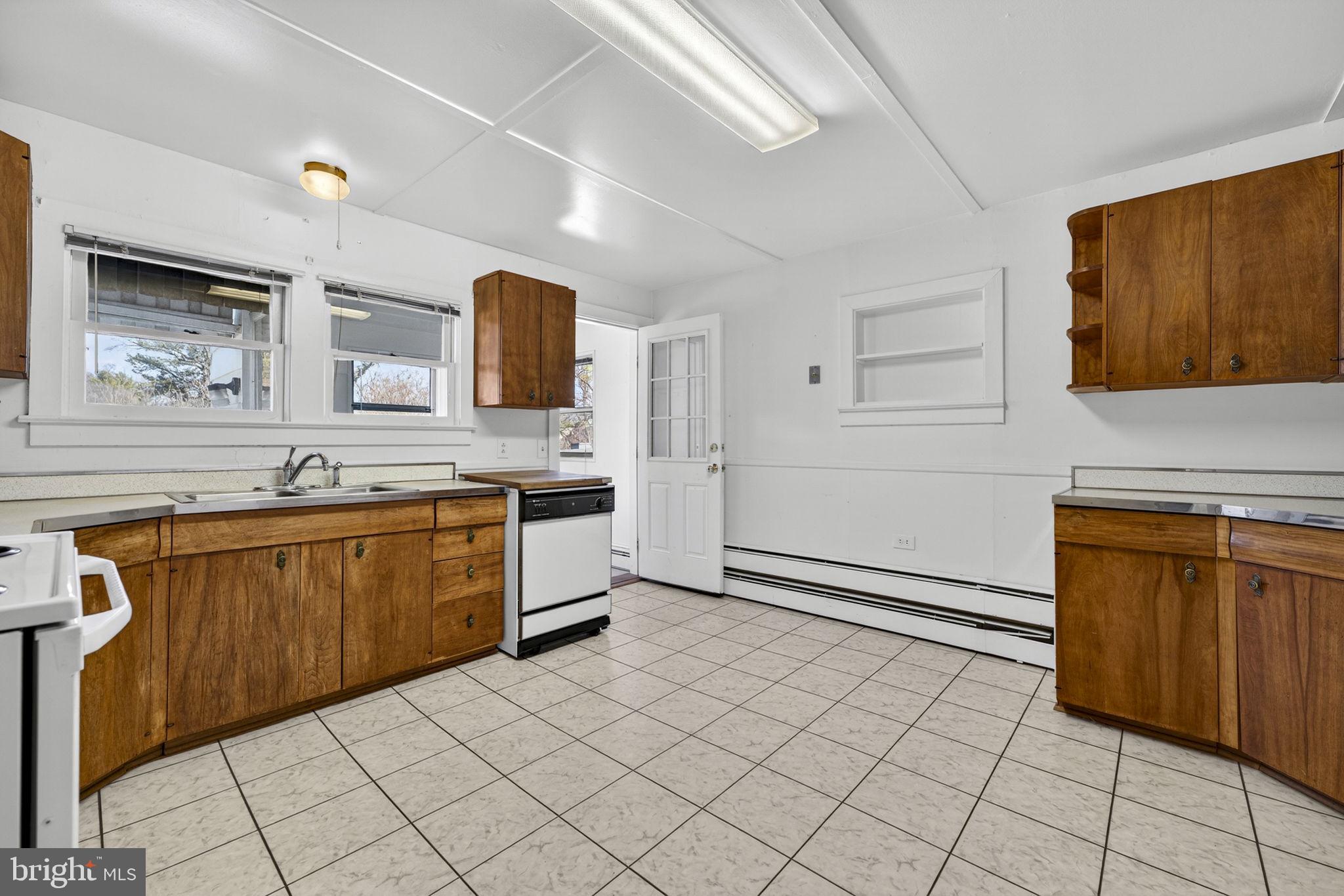 TOWN OF PURCELLVILLE - Residential