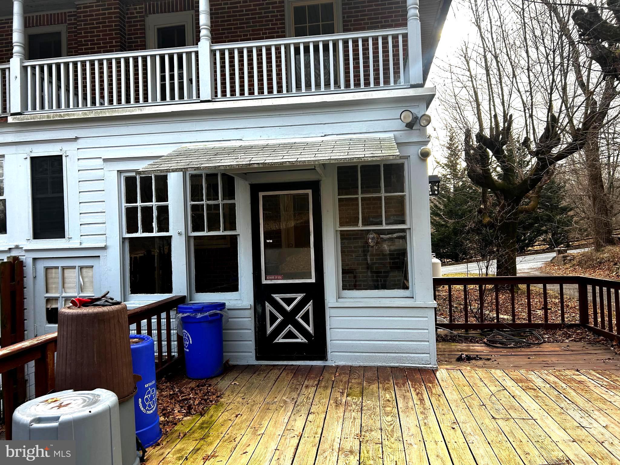 3314 E GALEN HALL ROAD