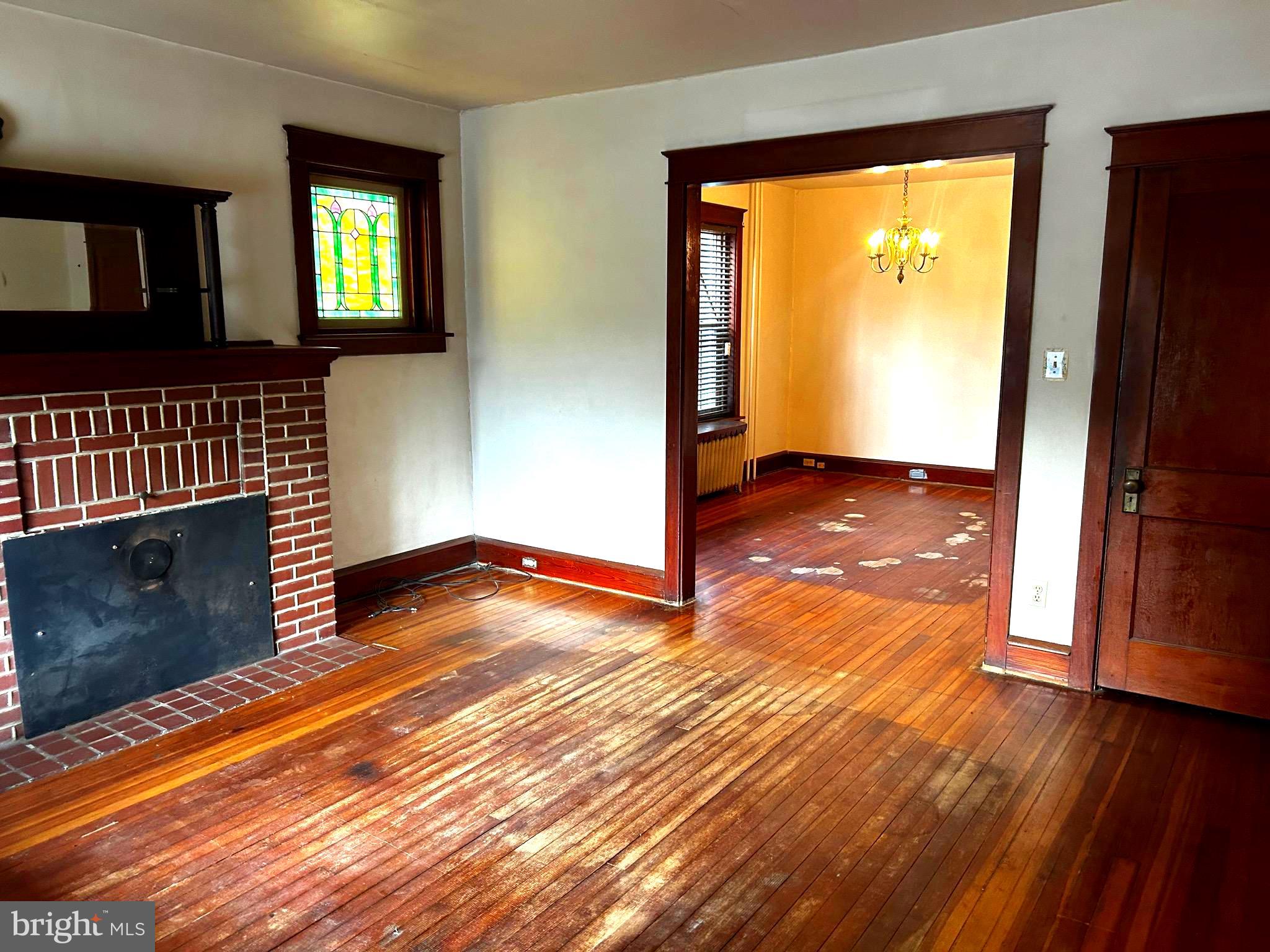 3314 E GALEN HALL ROAD