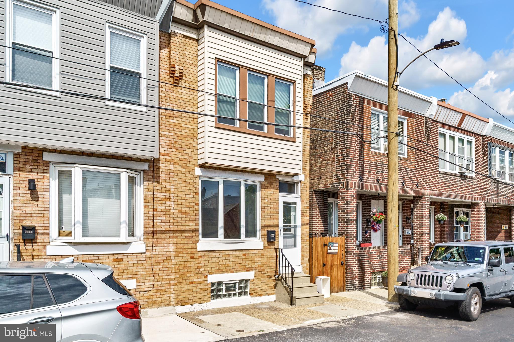 PORT RICHMOND - Residential Lease