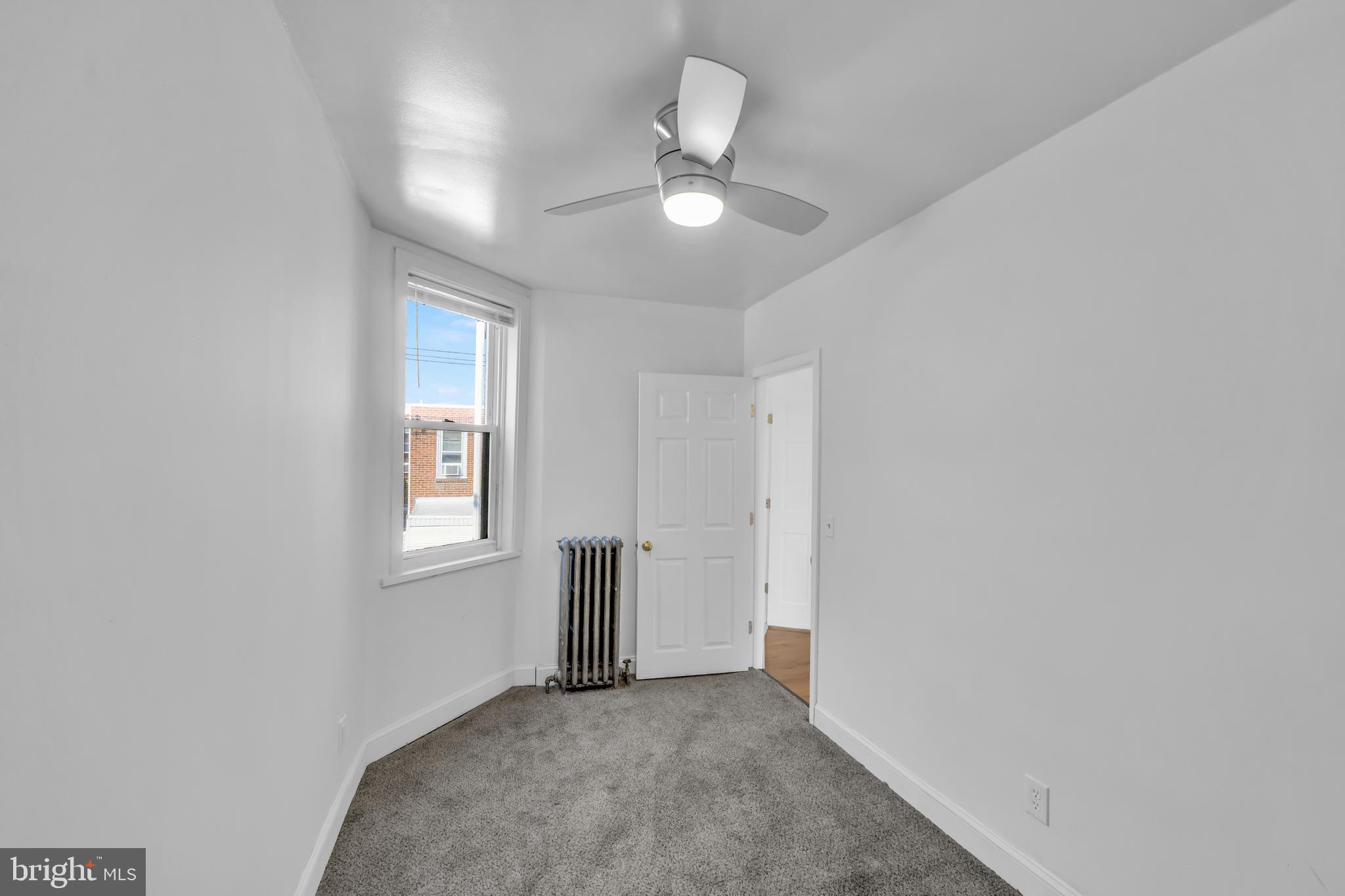 PORT RICHMOND - Residential Lease