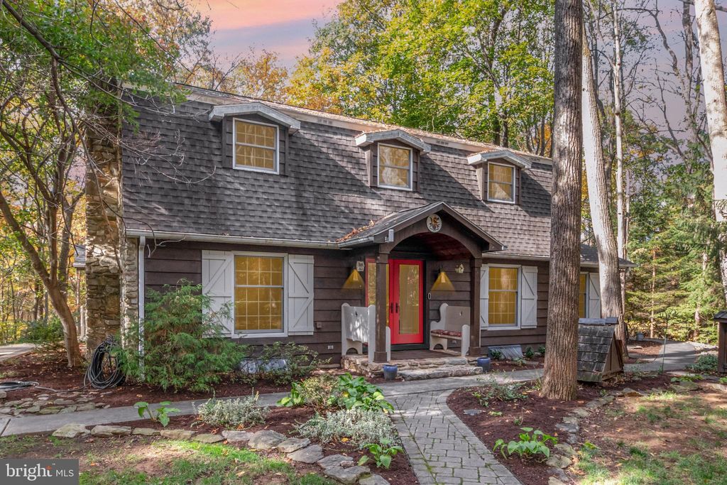 Photo of 1327 Baltimore Rd, SHIPPENSBURG, PA 17257 (MLS # PACB2050456)