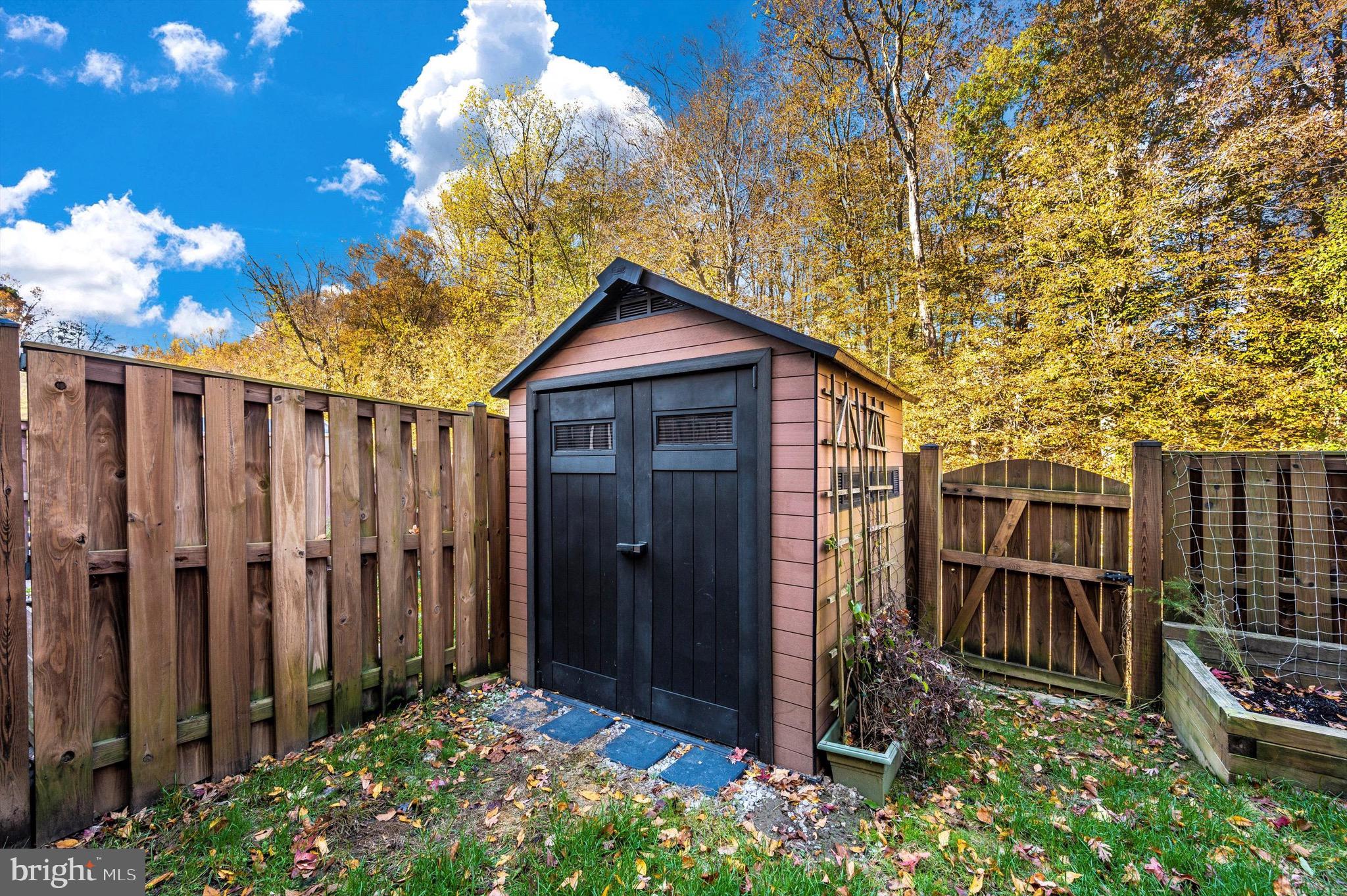 CHAPEL GROVE - Residential