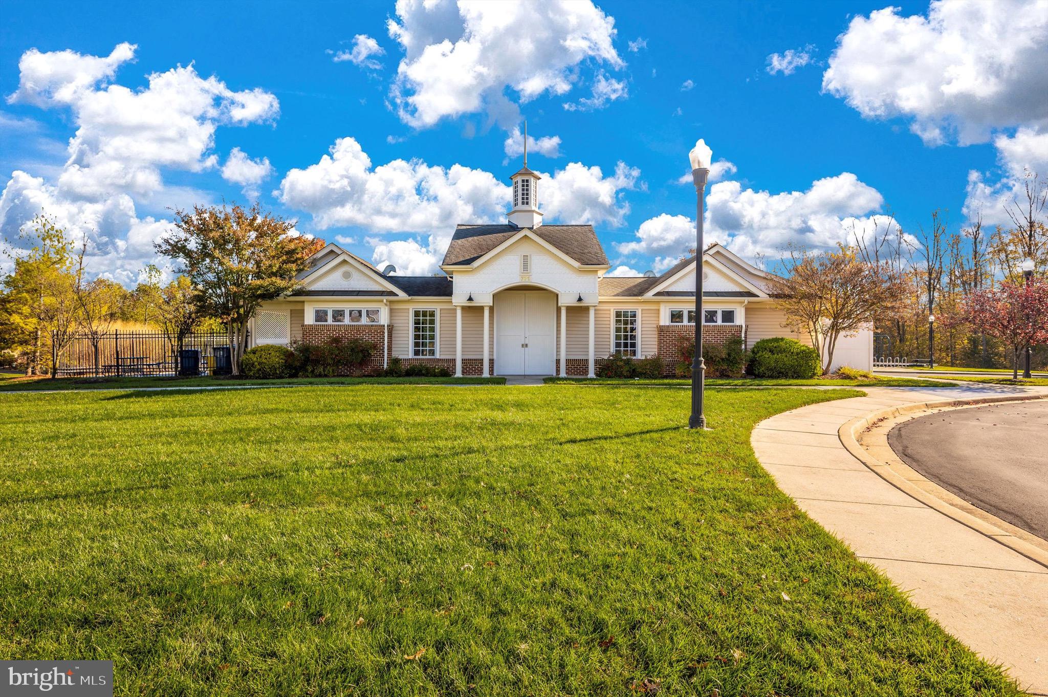 CHAPEL GROVE - Residential