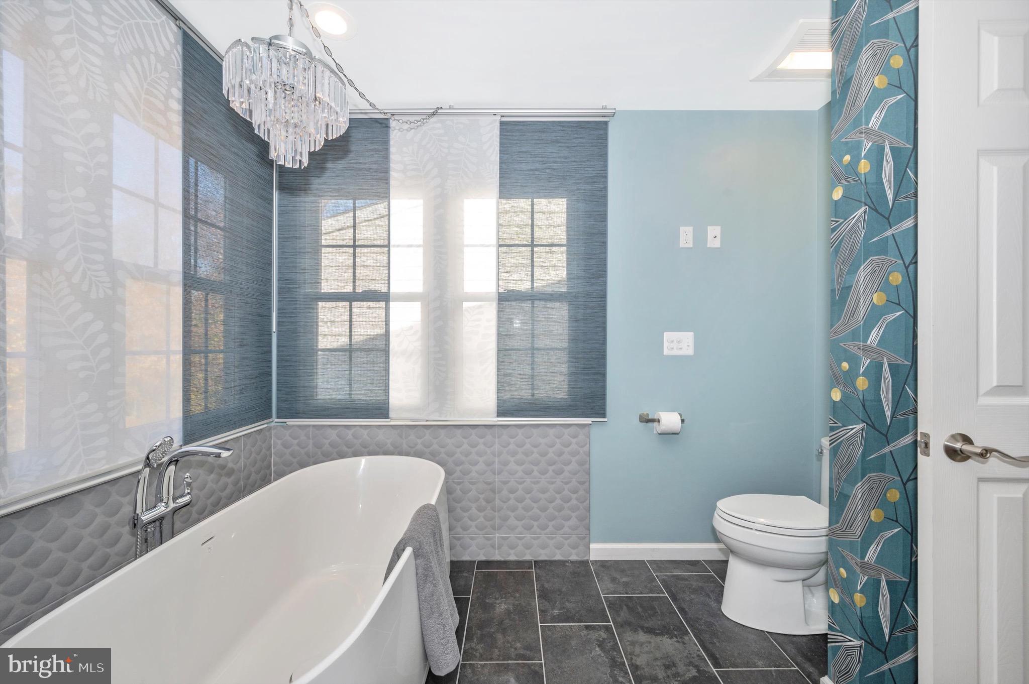 CHAPEL GROVE - Residential