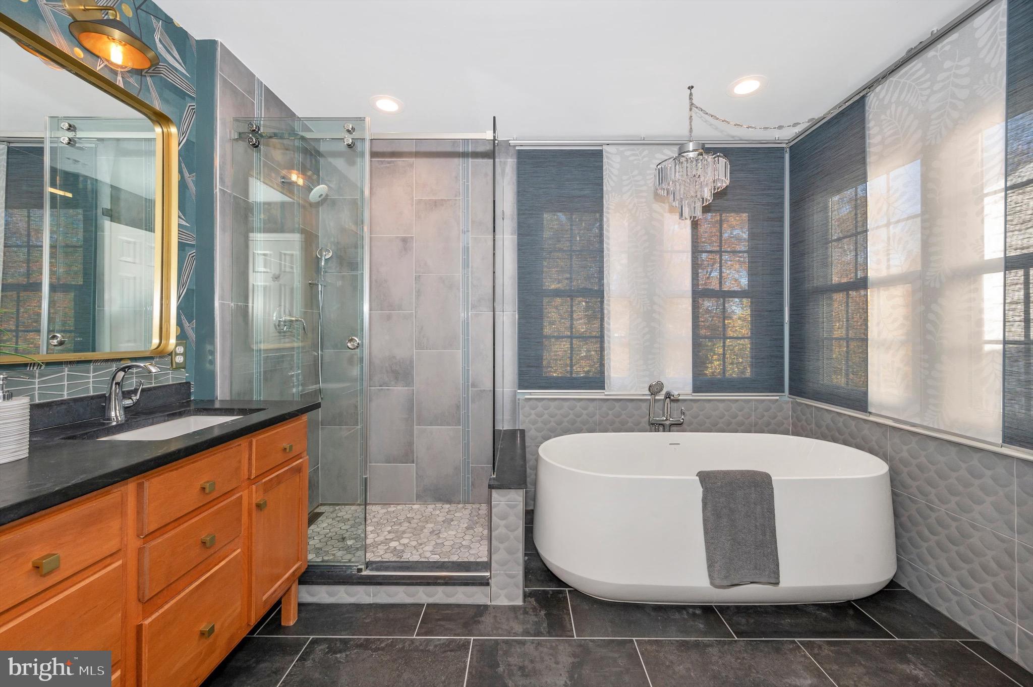 CHAPEL GROVE - Residential