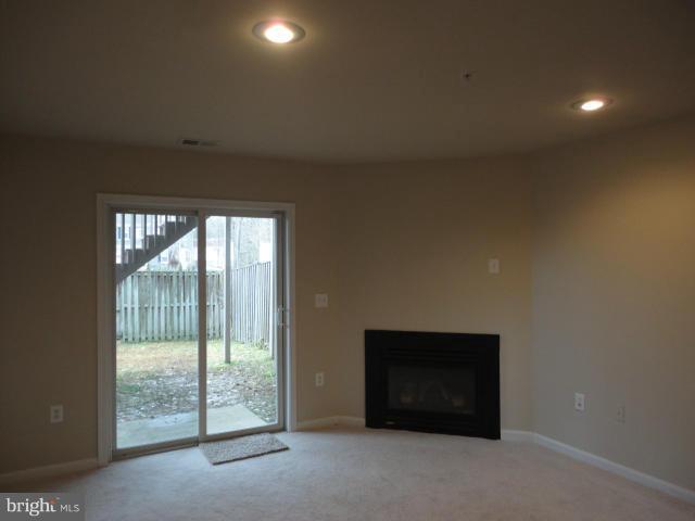 ASPEN WOODS - Residential