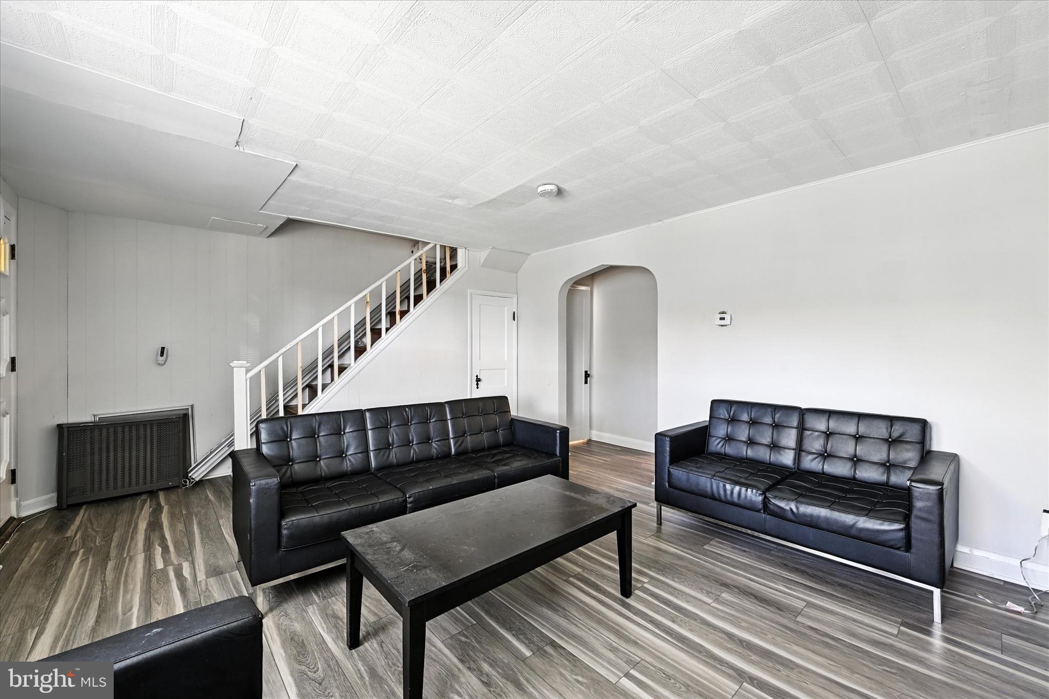 2708 E FEDERAL STREET