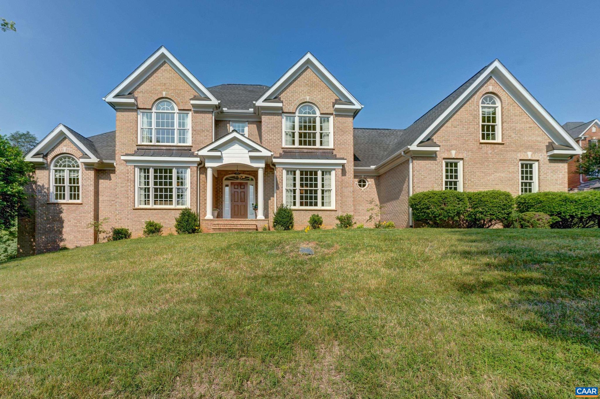 FOXCHASE - Residential