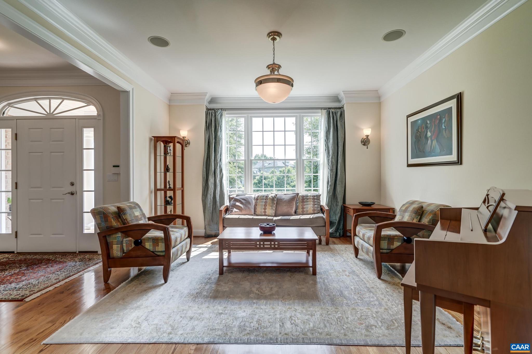 FOXCHASE - Residential