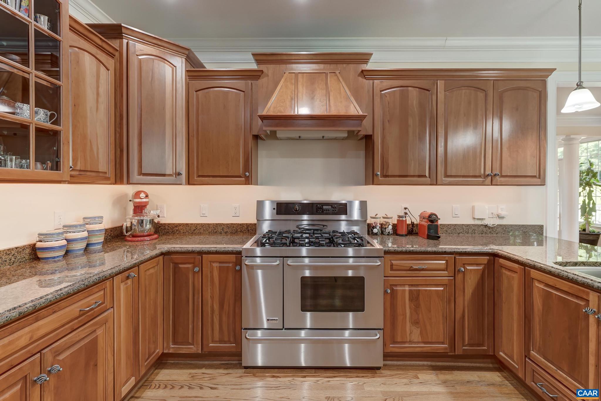FOXCHASE - Residential