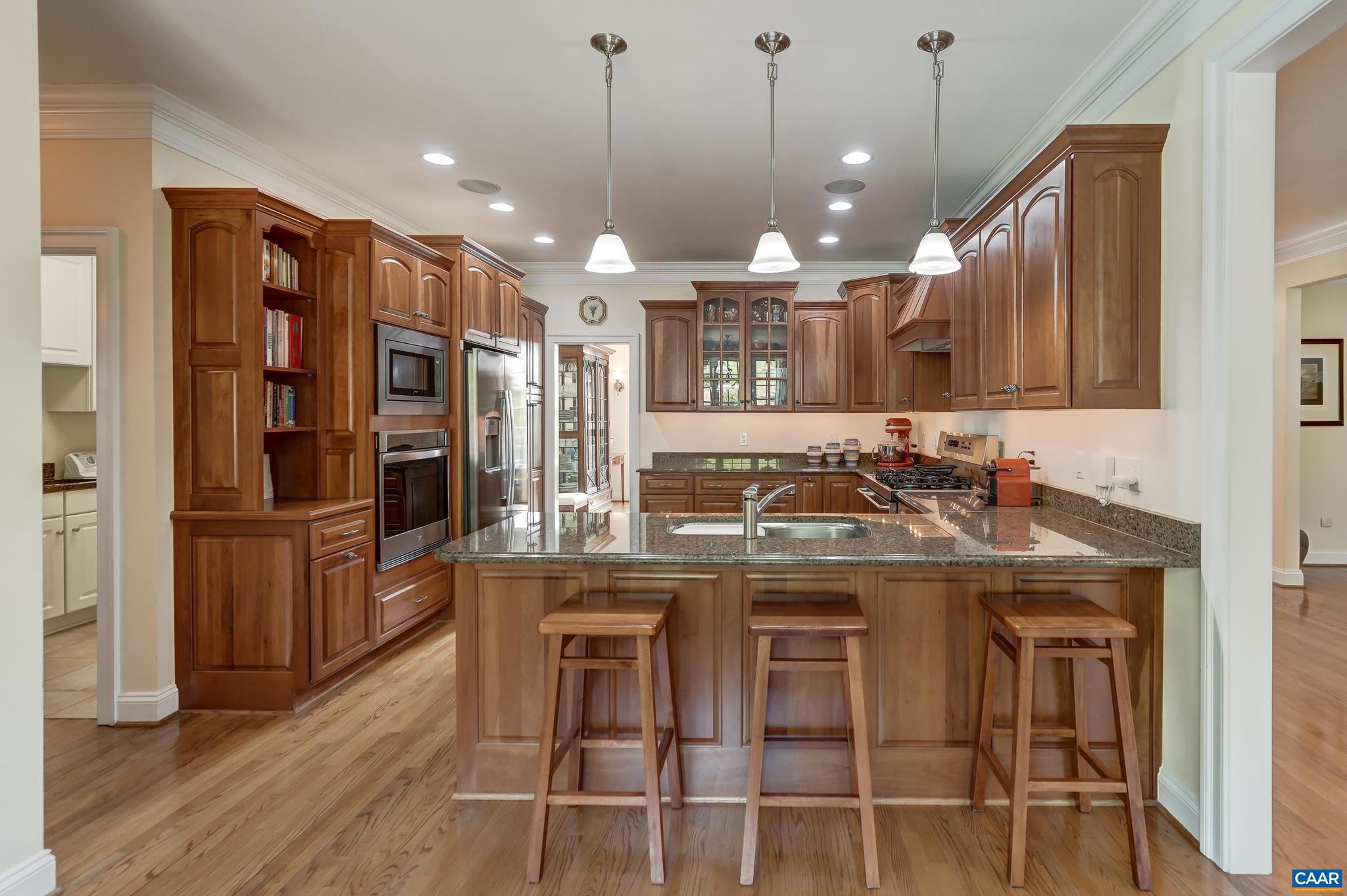 FOXCHASE - Residential