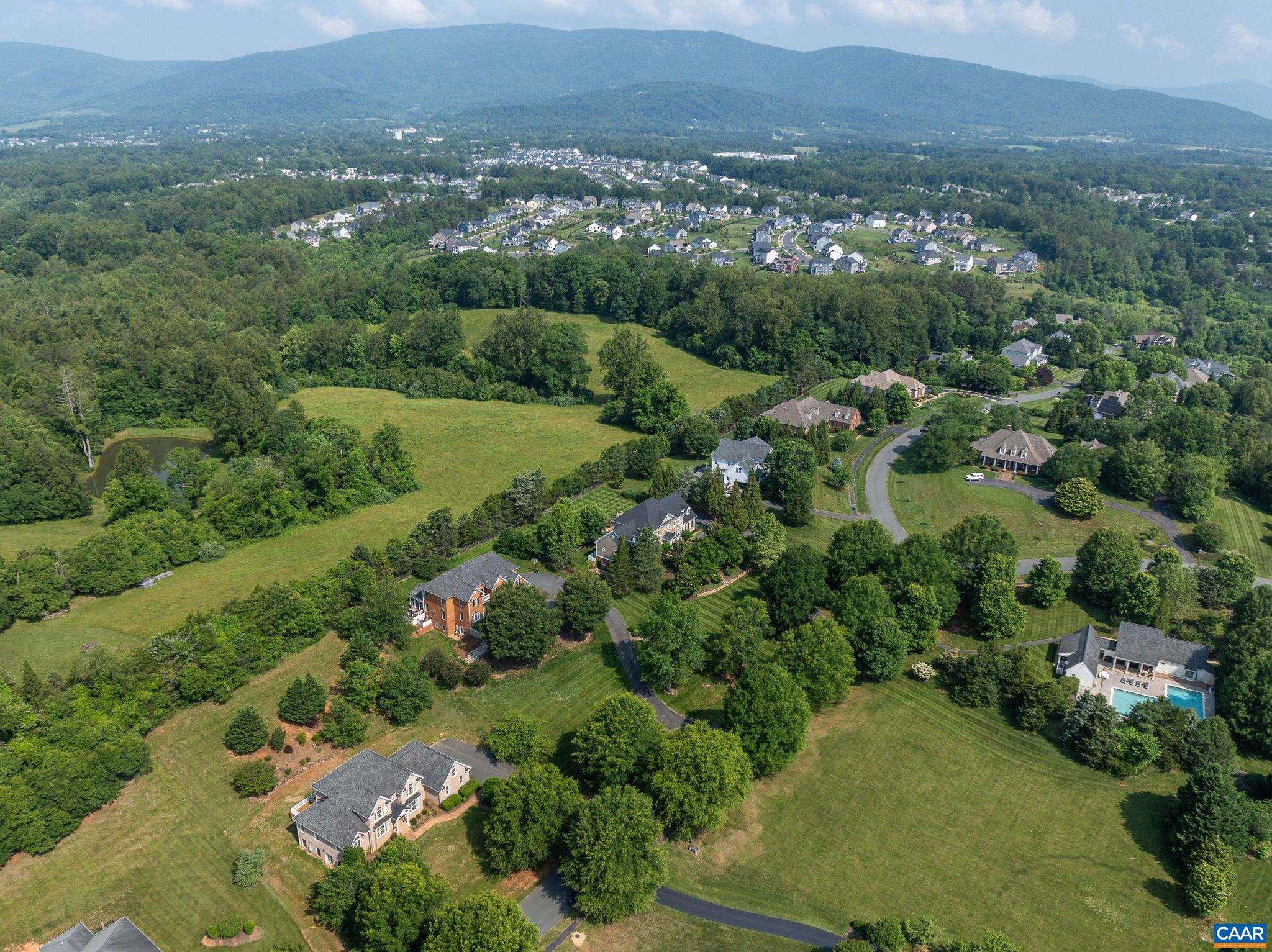 FOXCHASE - Residential