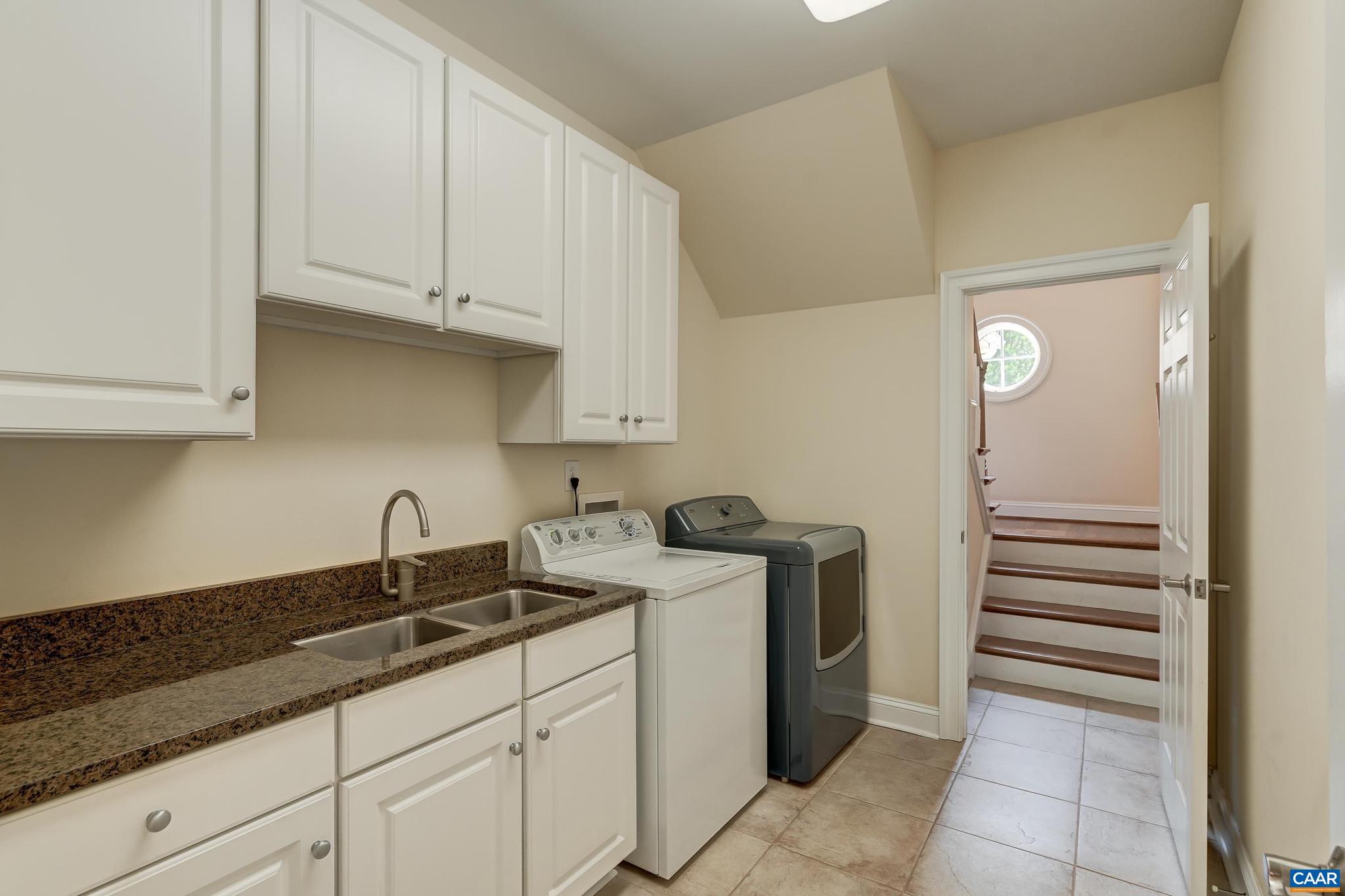 FOXCHASE - Residential