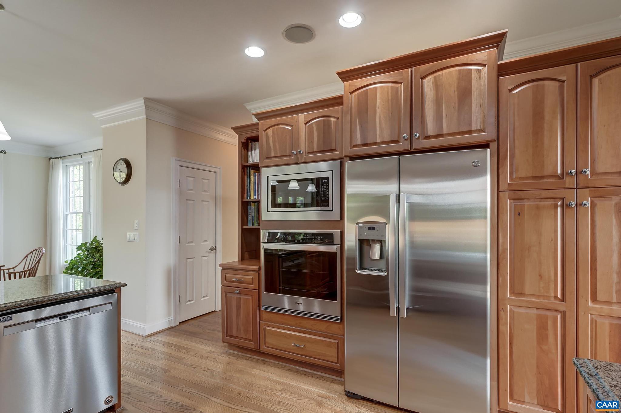 FOXCHASE - Residential