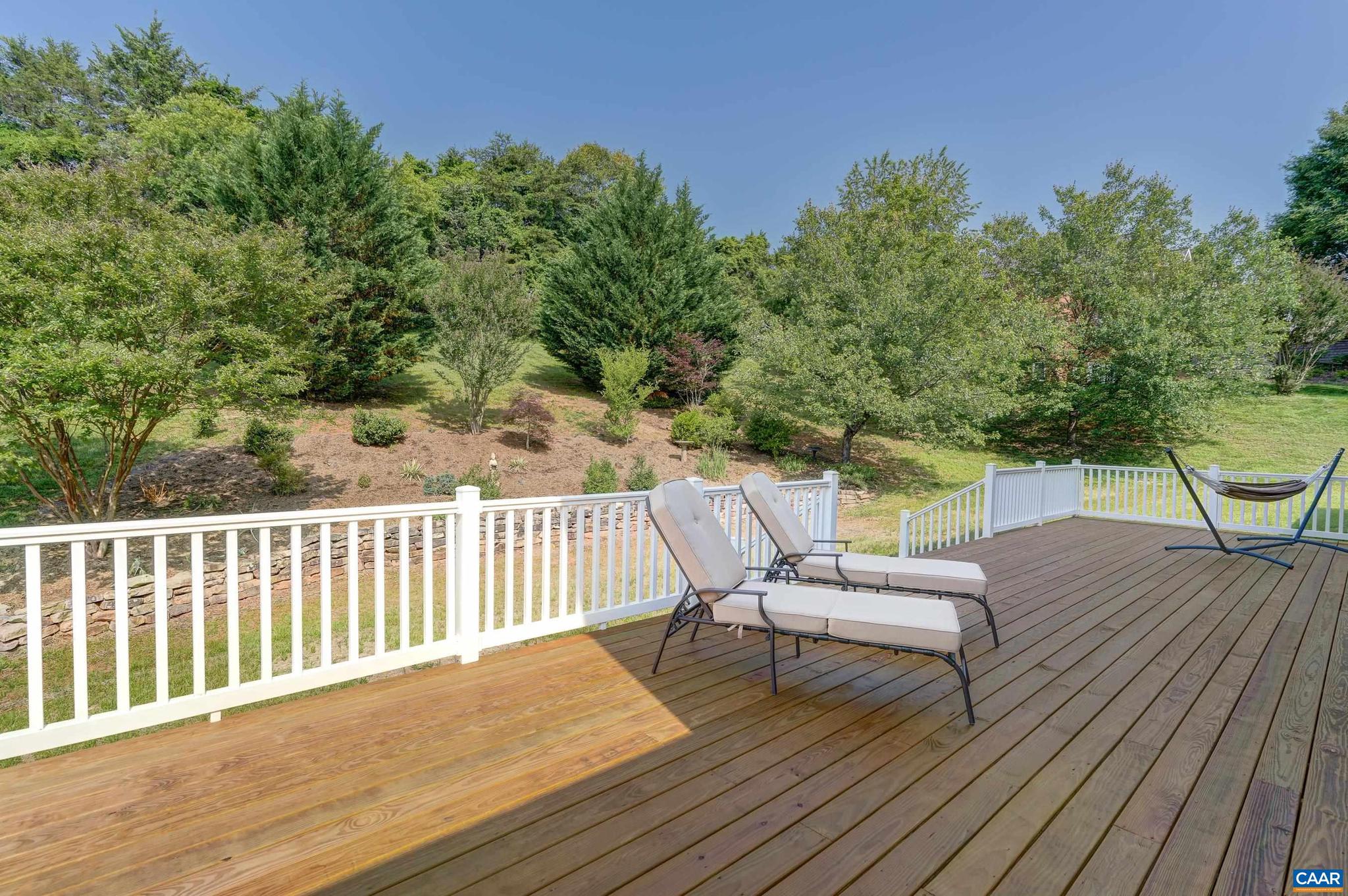 FOXCHASE - Residential