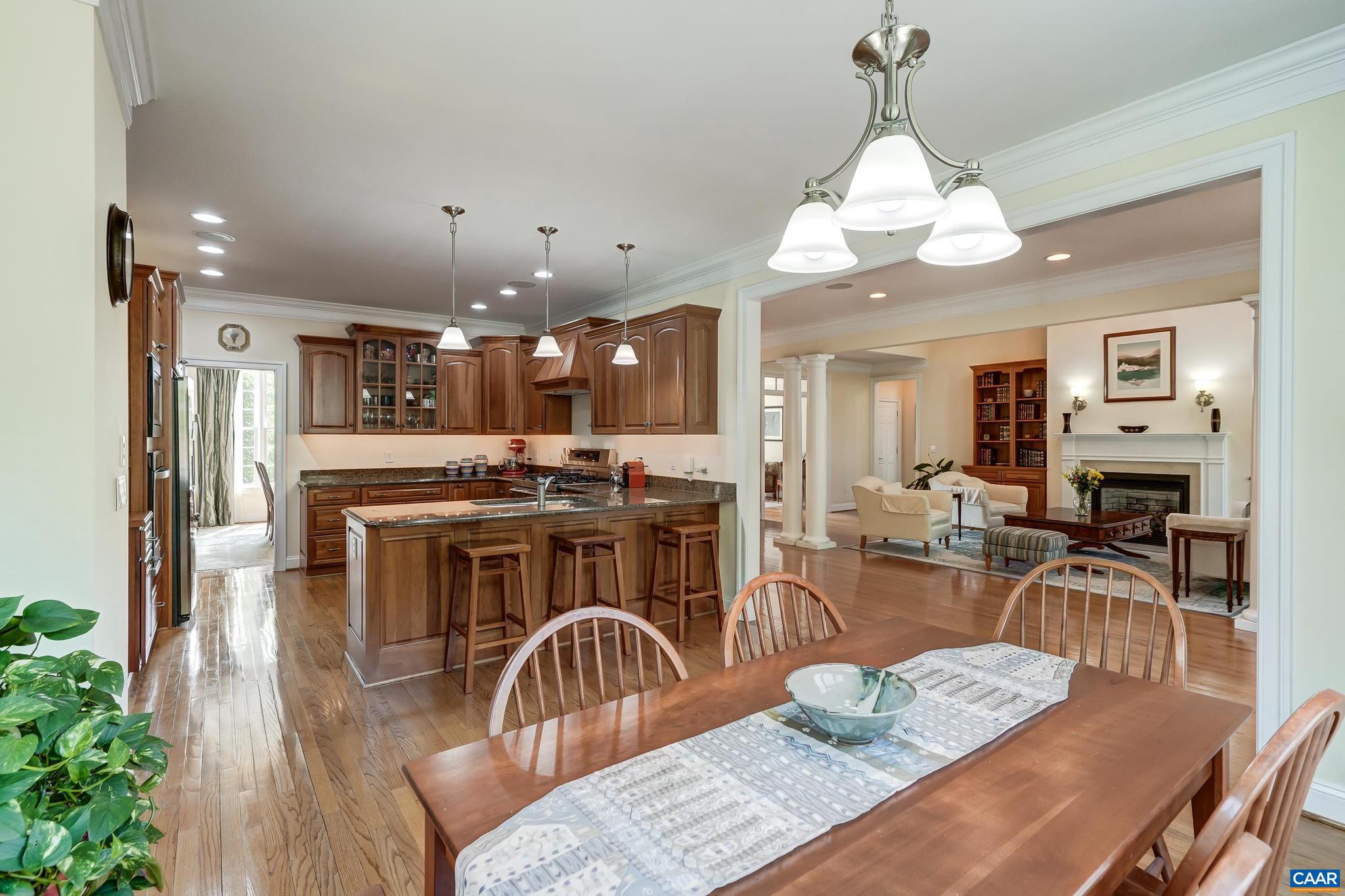 FOXCHASE - Residential