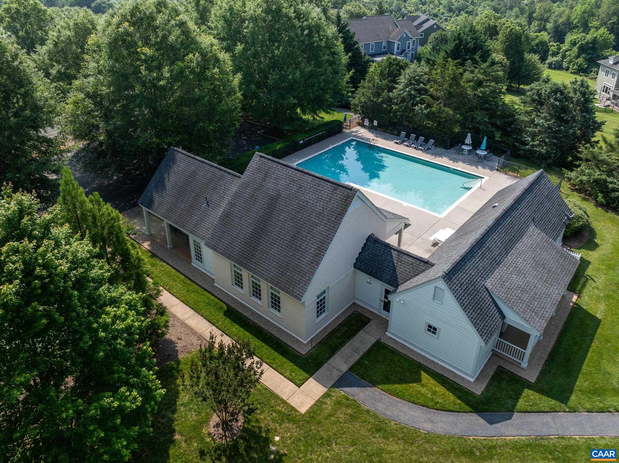 FOXCHASE - Residential
