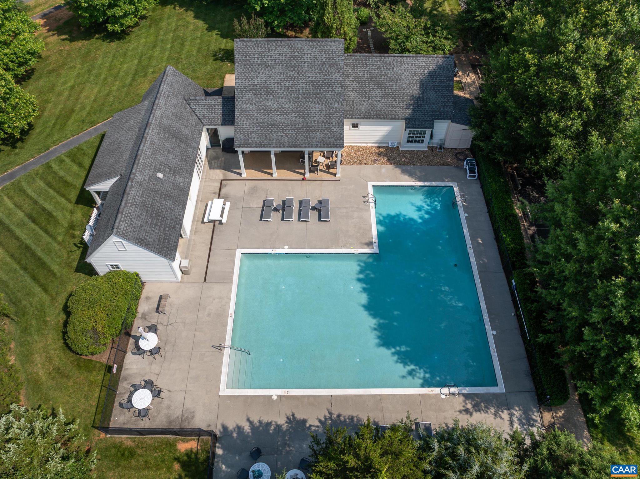 FOXCHASE - Residential