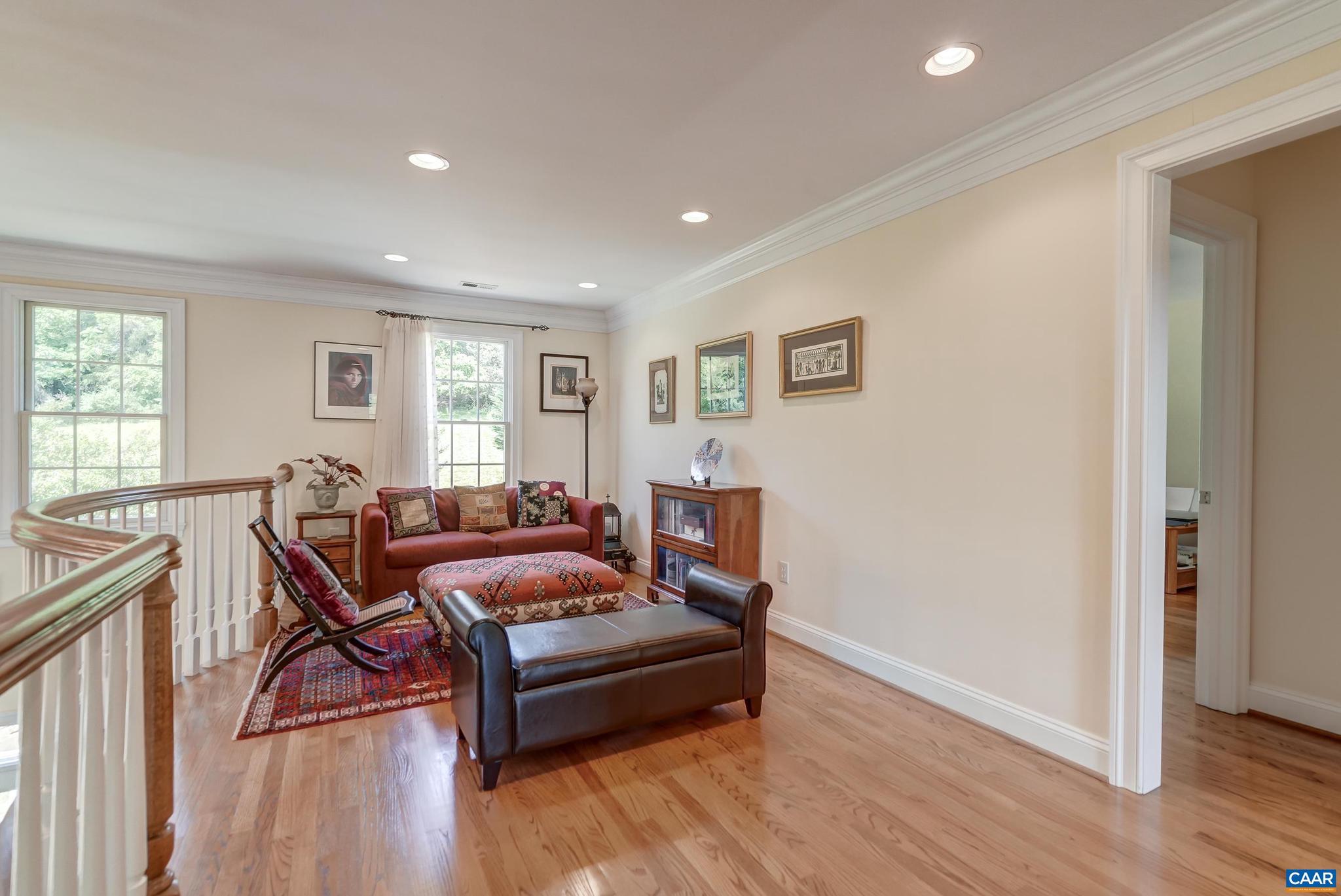 FOXCHASE - Residential