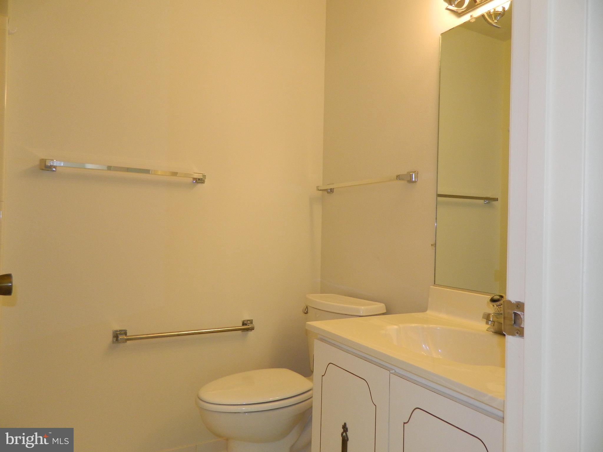 ROSSMOOR MUTUAL #19 - Residential Lease