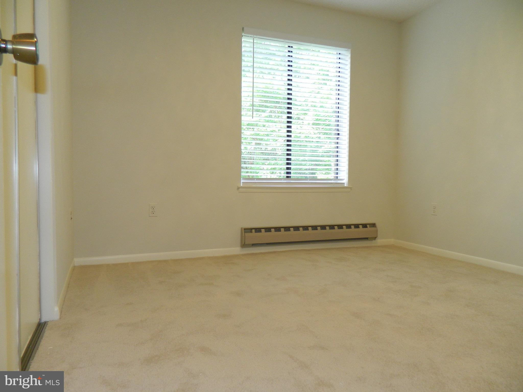 ROSSMOOR MUTUAL #19 - Residential Lease